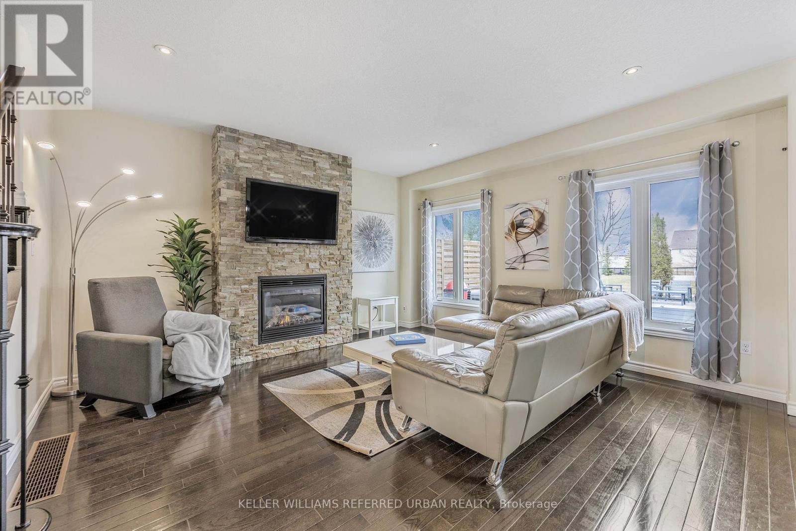 68 Mike Hart Drive, Essa, Ontario  L0M 1B5 - Photo 8 - N12182437