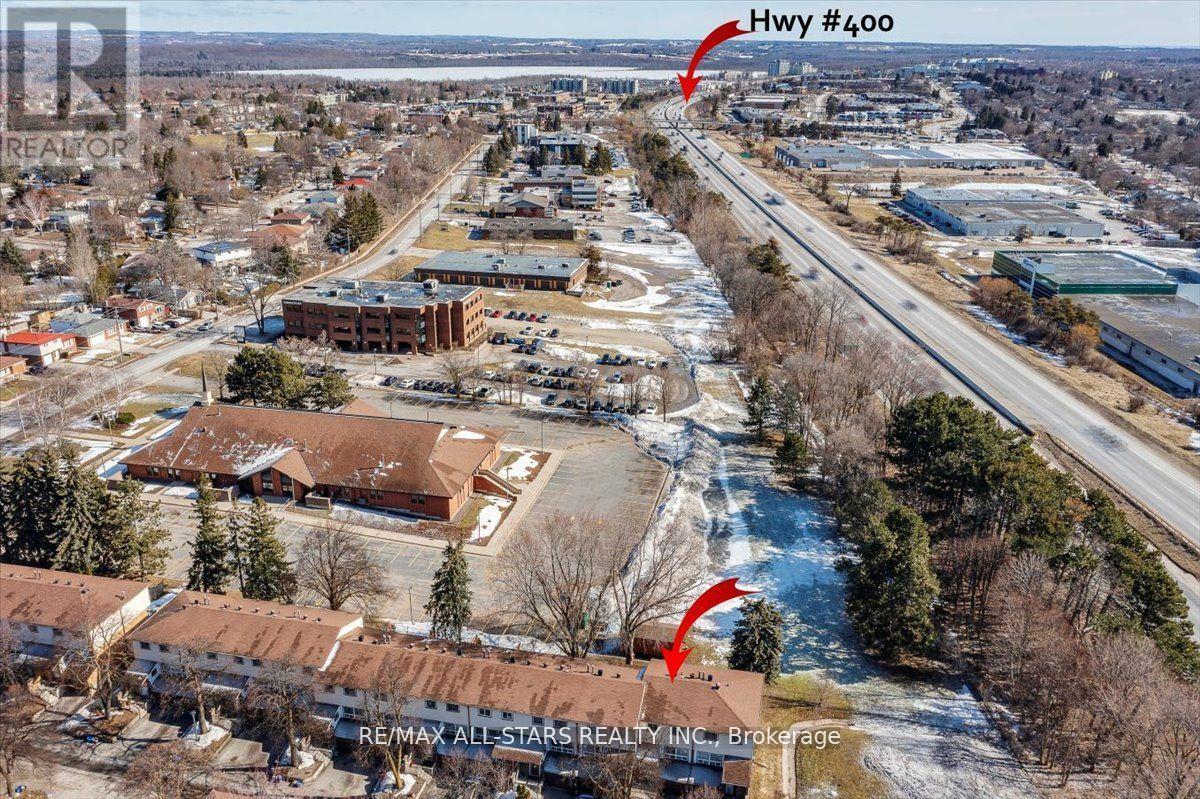 B11 - 63 Ferris Lane, Barrie, Ontario  L4M 5C4 - Photo 15 - S12182370