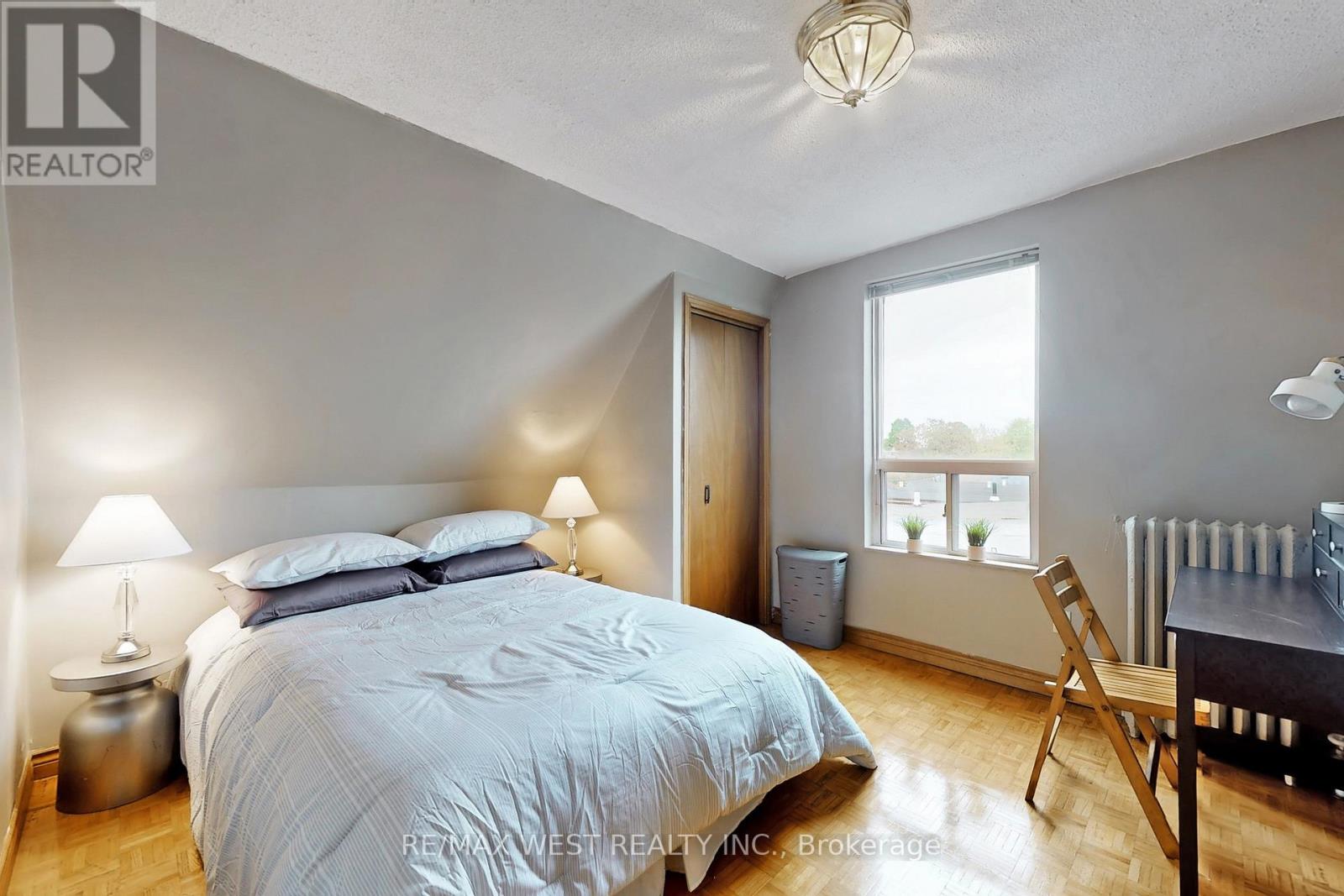 613 Lansdowne Avenue, Toronto, Ontario  M6H 3Y2 - Photo 26 - C12182481