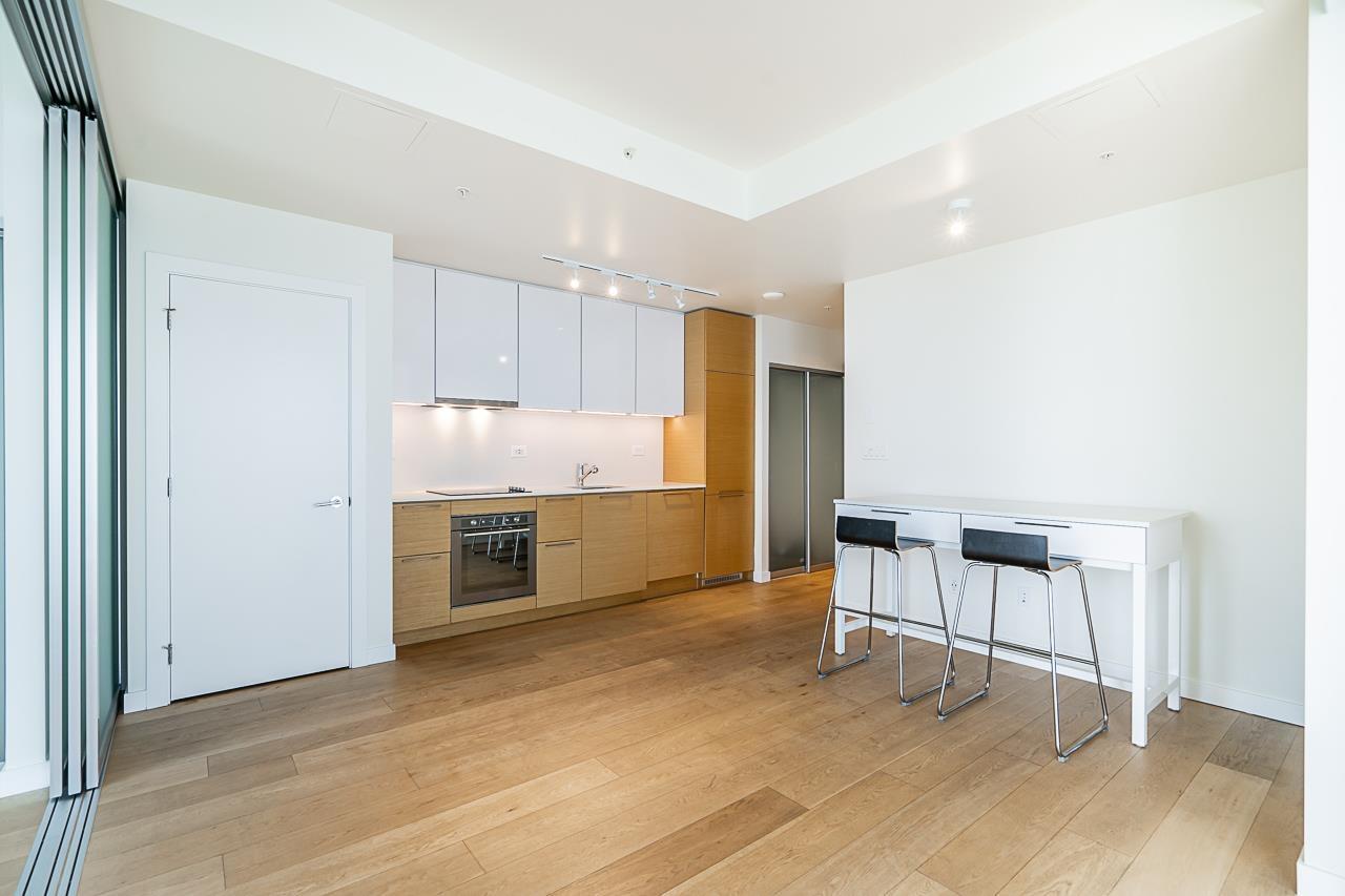 3605 13438 Central Avenue, Surrey, British Columbia  V3T 0N2 - Photo 7 - R3008243