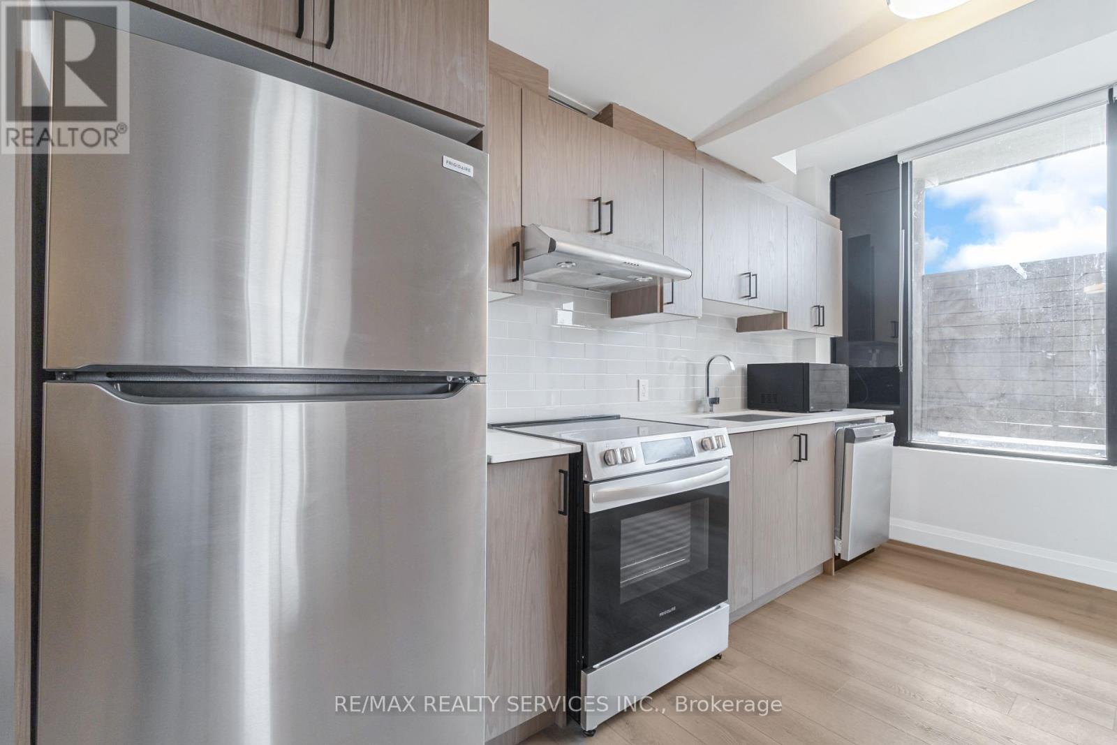 #3 - 30 Dean Park Road, Toronto, Ontario  M1B 3H1 - Photo 7 - E12182470
