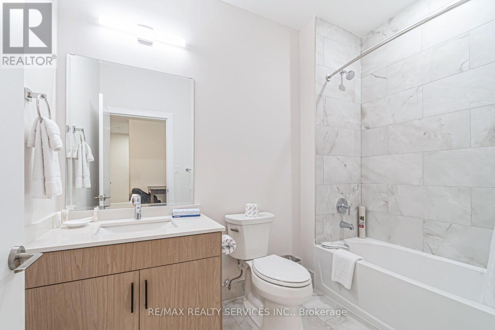 #5 - 30 Dean Park Road, Toronto, Ontario  M1B 3H1 - Photo 16 - E12182487