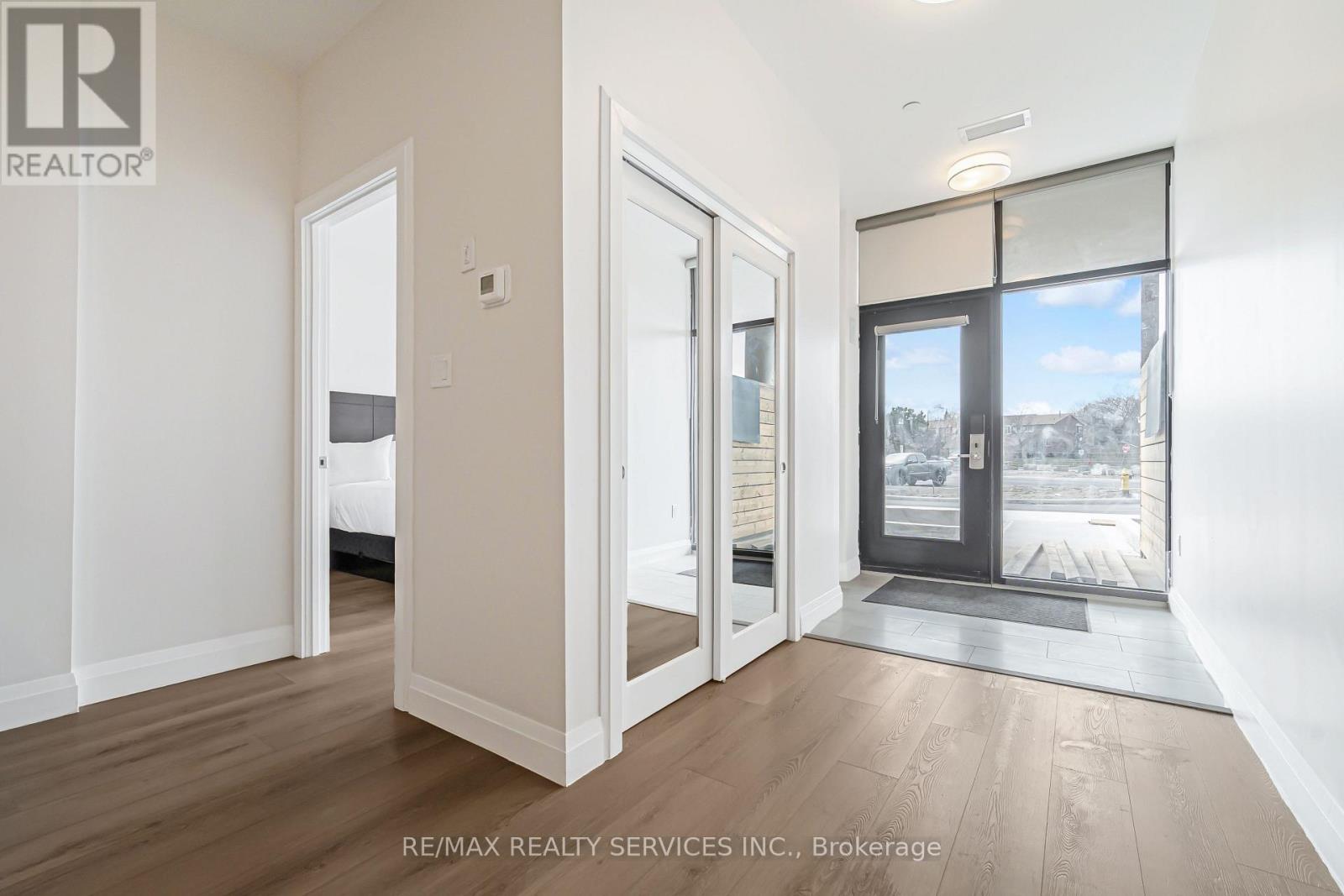 #5 - 30 Dean Park Road, Toronto, Ontario  M1B 3H1 - Photo 4 - E12182487