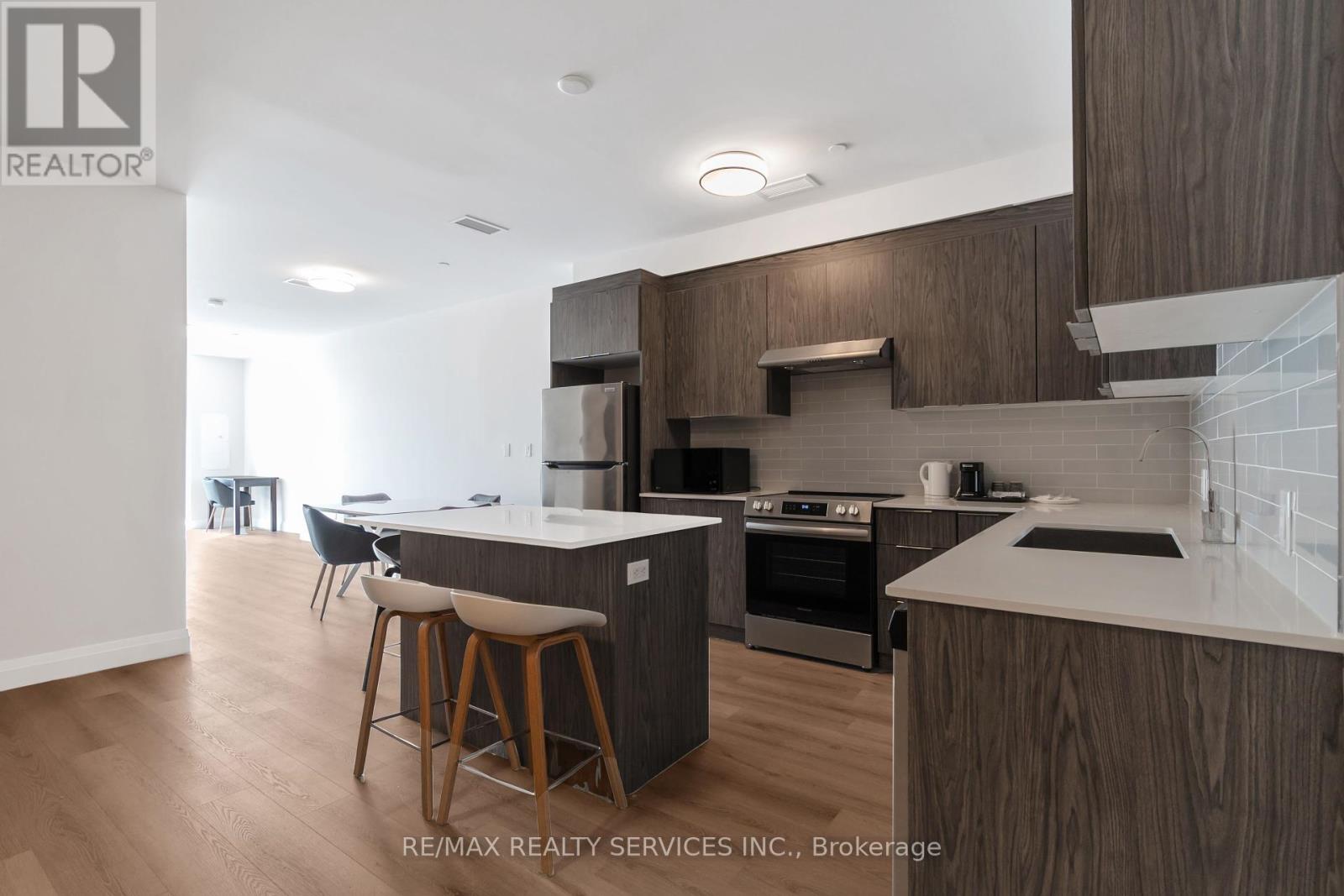 #10 - 30 Dean Park Road, Toronto, Ontario  M1B 3H1 - Photo 6 - E12182551