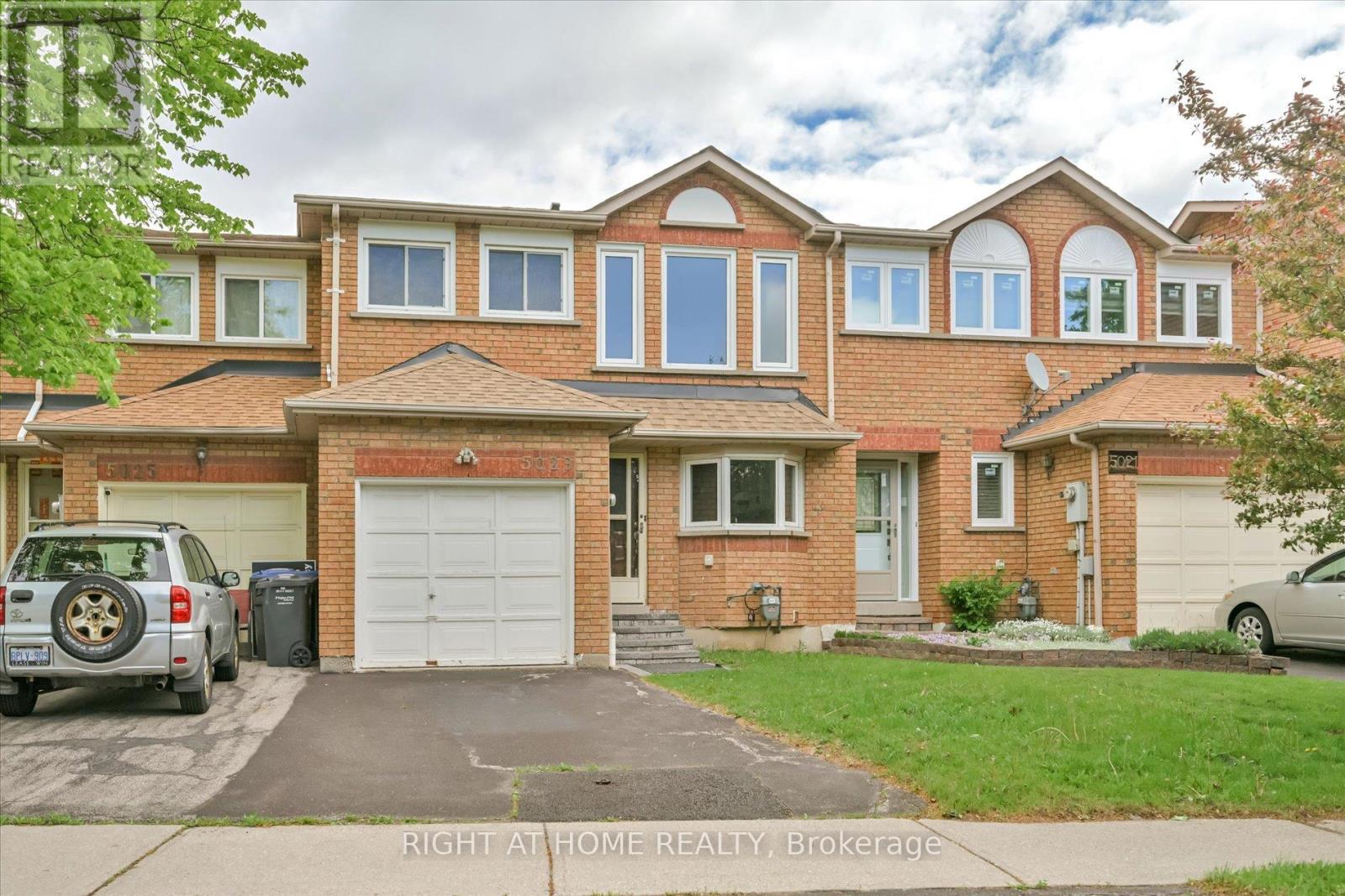 5023 NORTHERN LIGHTS CIRCLE, Mississauga, Ontario
