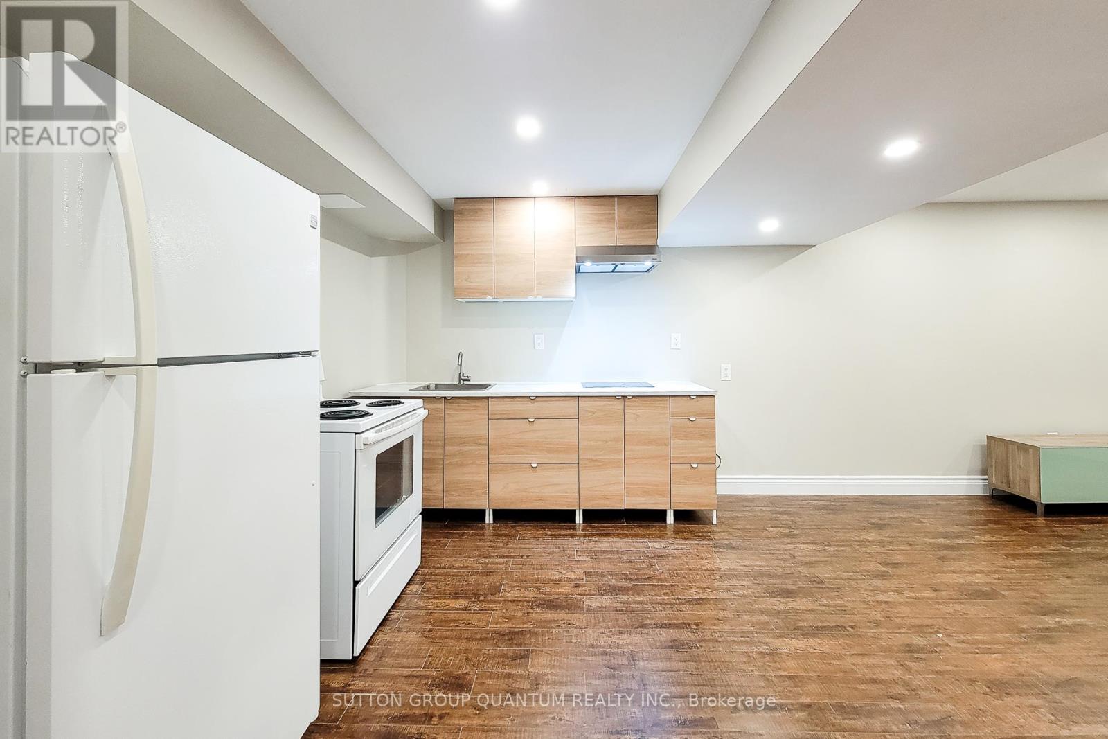 Lower - 320 Leiterman Drive, Milton, Ontario  L9T 8E7 - Photo 17 - W12182285