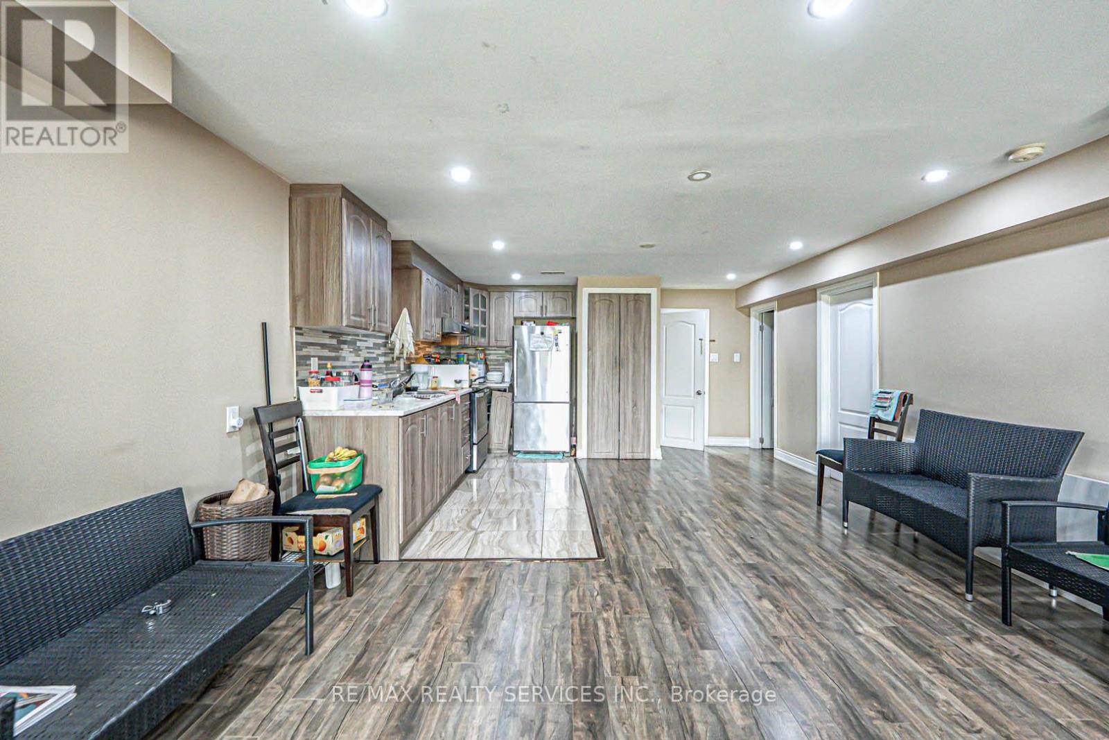 68 Antibes Drive, Brampton, Ontario  L6X 5H5 - Photo 29 - W12182289
