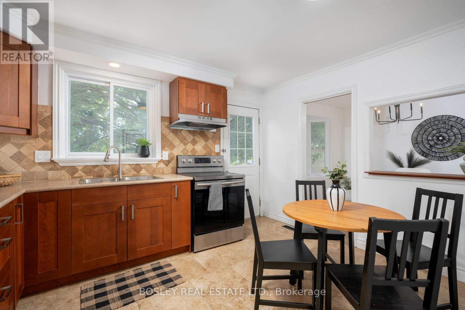 1105 Mississauga Valley Boulevard, Mississauga (Mississauga Valleys), Ontario  L5A 2A1 - Photo 10 - W12182324