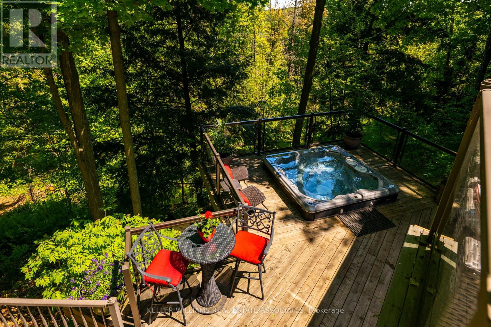 49 Wildwood Road, Halton Hills, Ontario  L7G 2W8 - Photo 3 - W12182326