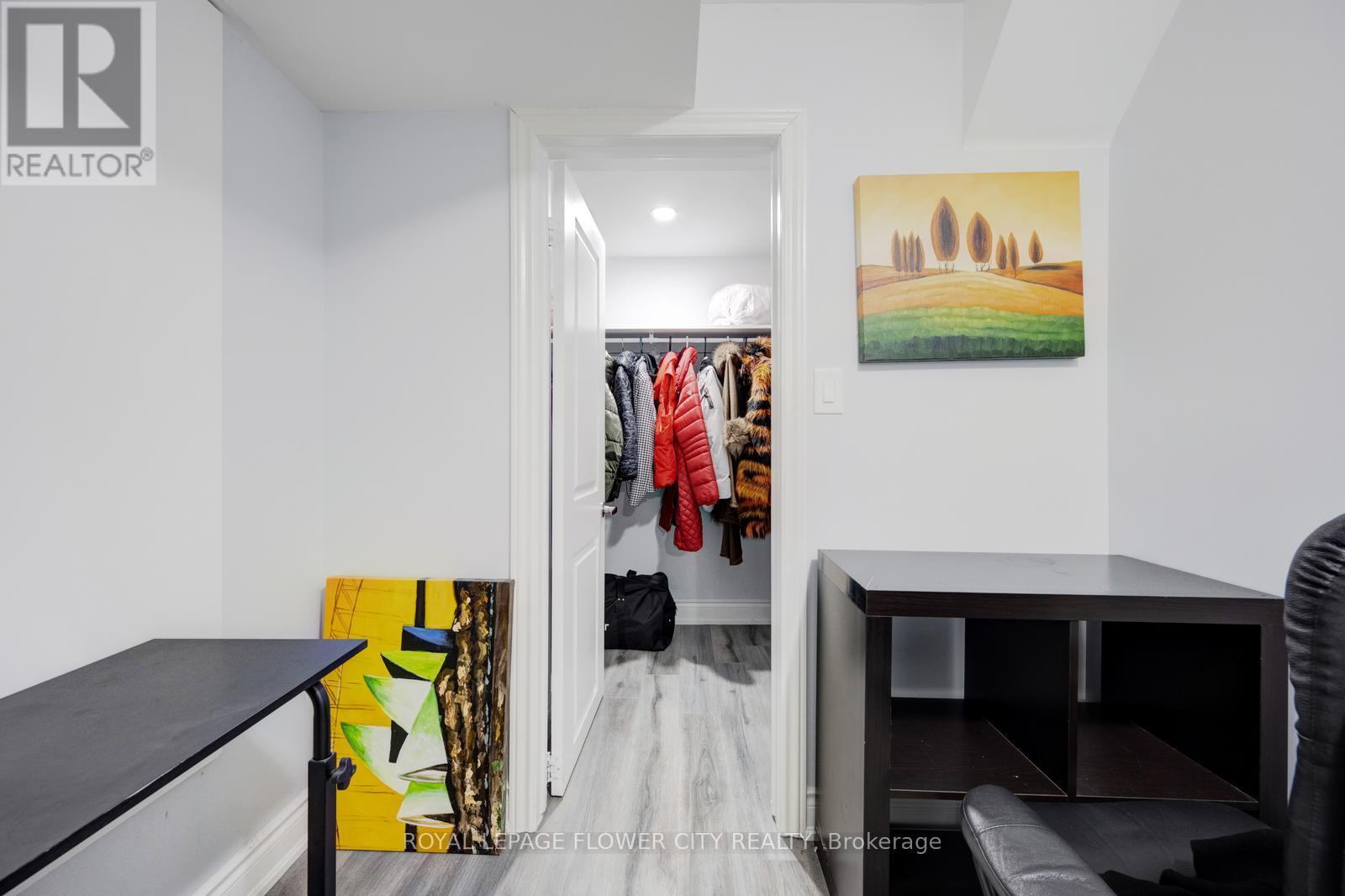 6 Penlea Gate, Brampton, Ontario  L6P 4M7 - Photo 34 - W12182352
