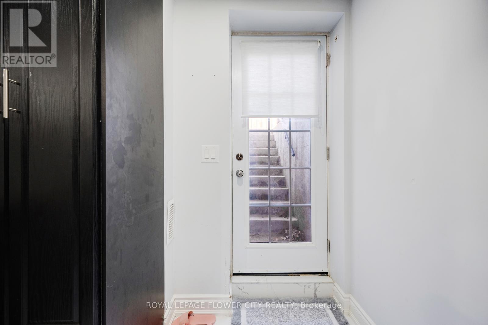 6 Penlea Gate, Brampton, Ontario  L6P 4M7 - Photo 41 - W12182352