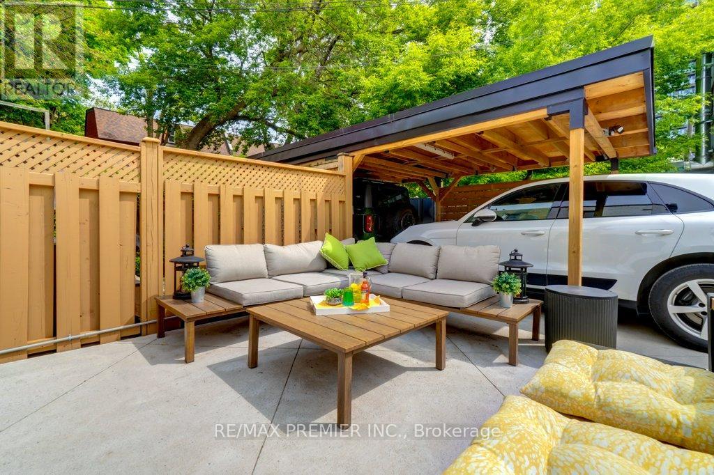 1 Gwynne Avenue, Toronto (South Parkdale), Ontario  M6K 2C2 - Photo 39 - W12182363