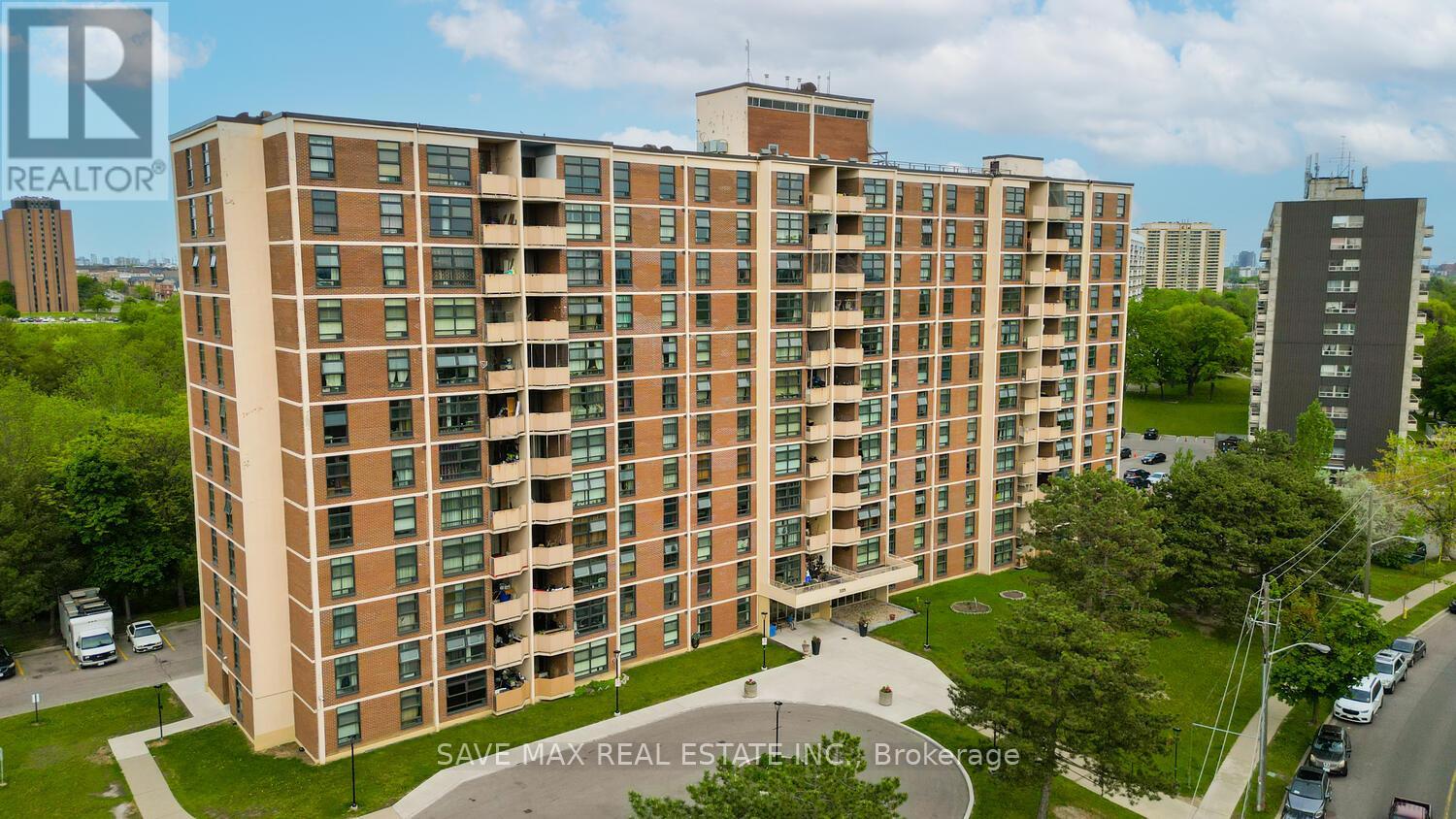 610 - 335 DRIFTWOOD AVENUE, Toronto, Ontario