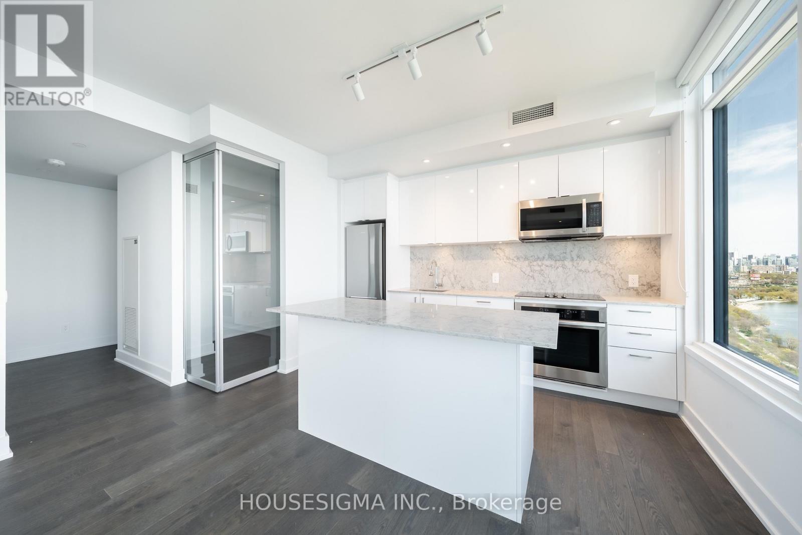 3309 - 1926 Lake Shore Boulevard W, Toronto, Ontario  M6S 0B1 - Photo 3 - W12182442