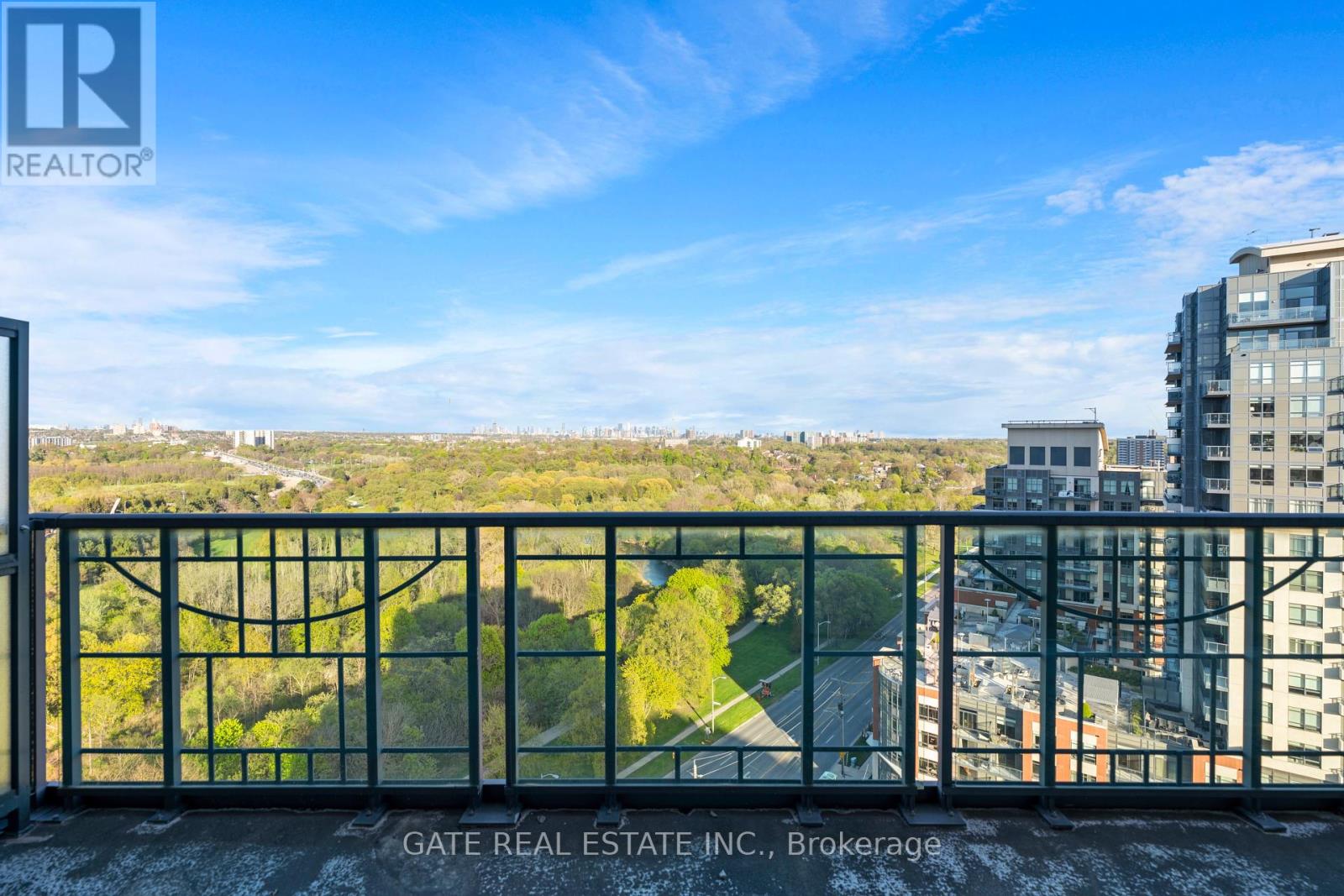 1605 - 38 Fontenay Court, Toronto, Ontario  M9A 5H5 - Photo 13 - W12182465