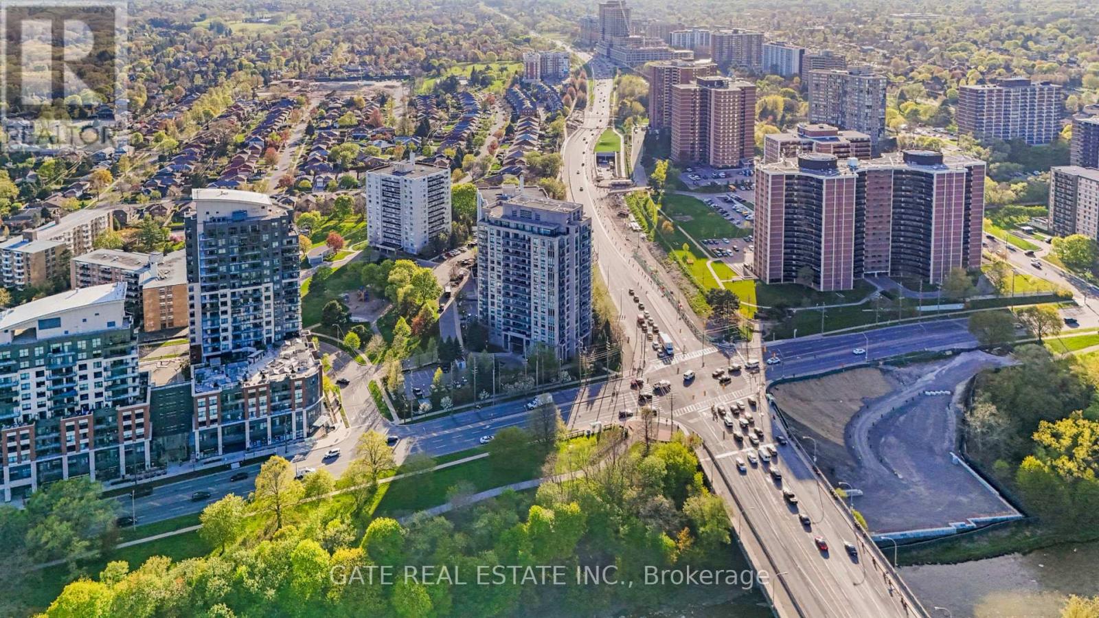 1605 - 38 Fontenay Court, Toronto, Ontario  M9A 5H5 - Photo 38 - W12182465