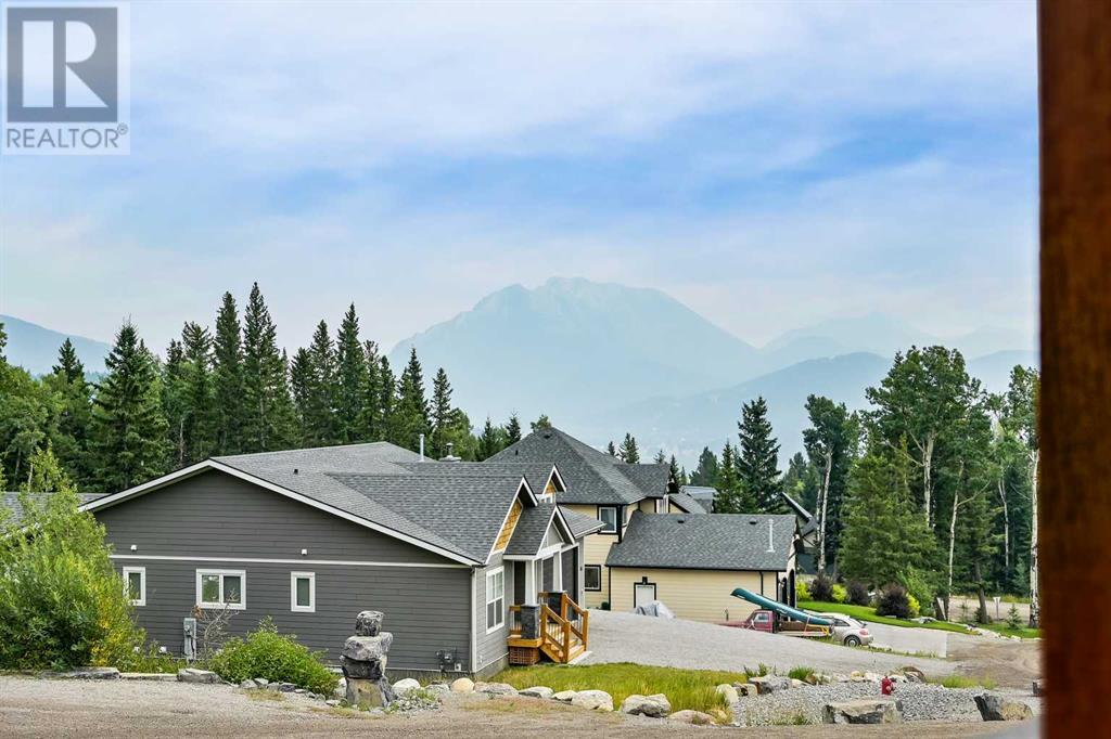 34 Kananaskis Court, Coleman, Alberta  T0K 0M0 - Photo 35 - A2201453