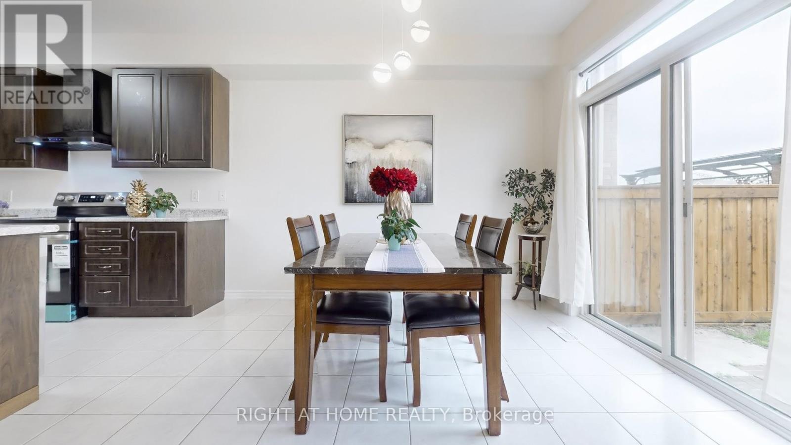 78 Wagner Crescent, Essa, Ontario  L3W 0R6 - Photo 20 - N12182485