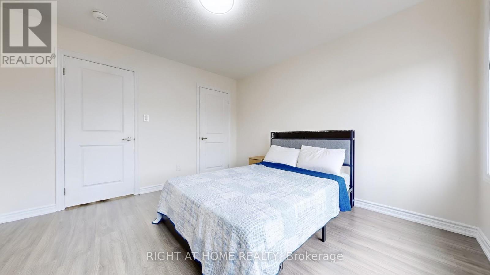 78 Wagner Crescent, Essa (Angus), Ontario  L3W 0R6 - Photo 37 - N12182485