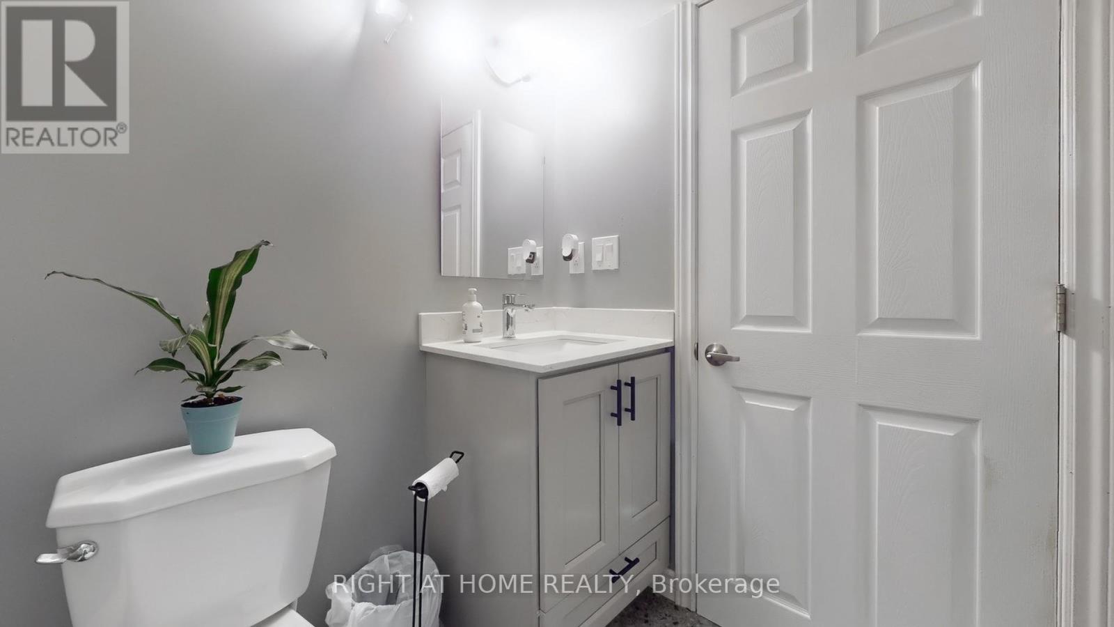 78 Wagner Crescent, Essa (Angus), Ontario  L3W 0R6 - Photo 40 - N12182485