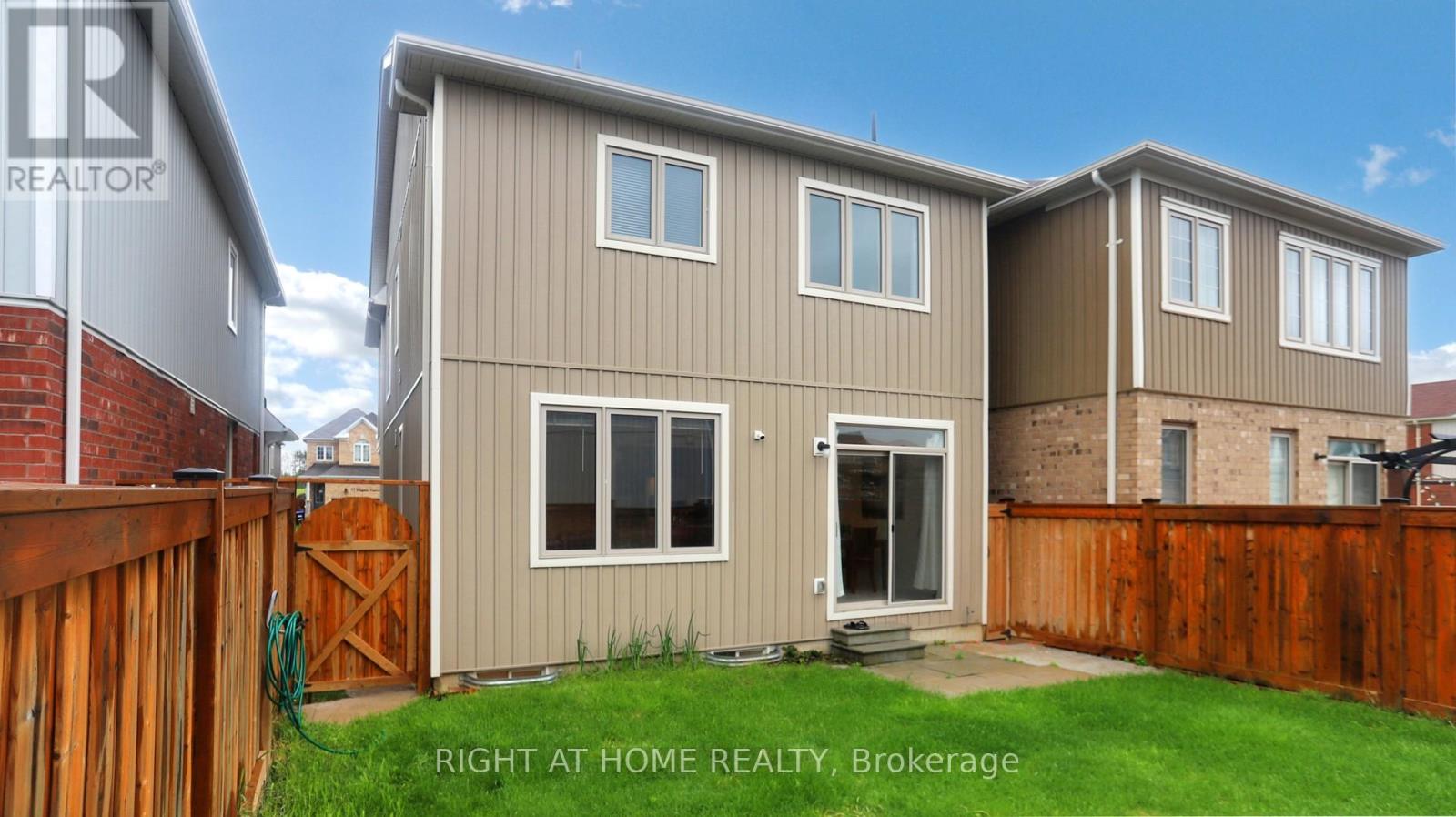 78 Wagner Crescent, Essa (Angus), Ontario  L3W 0R6 - Photo 44 - N12182485