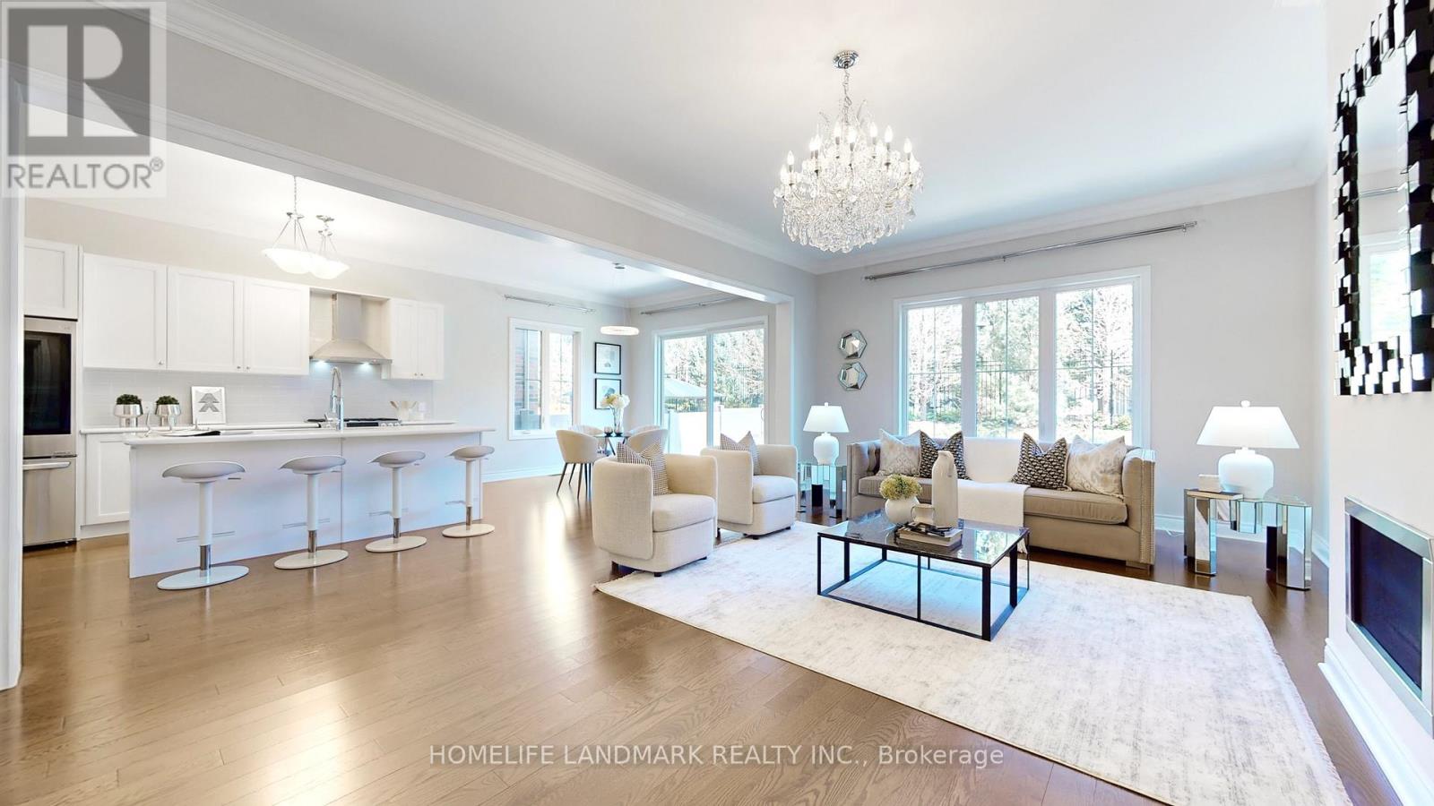 88 Match Point Court, Aurora, Ontario  L4G 3J1 - Photo 2 - N12182523