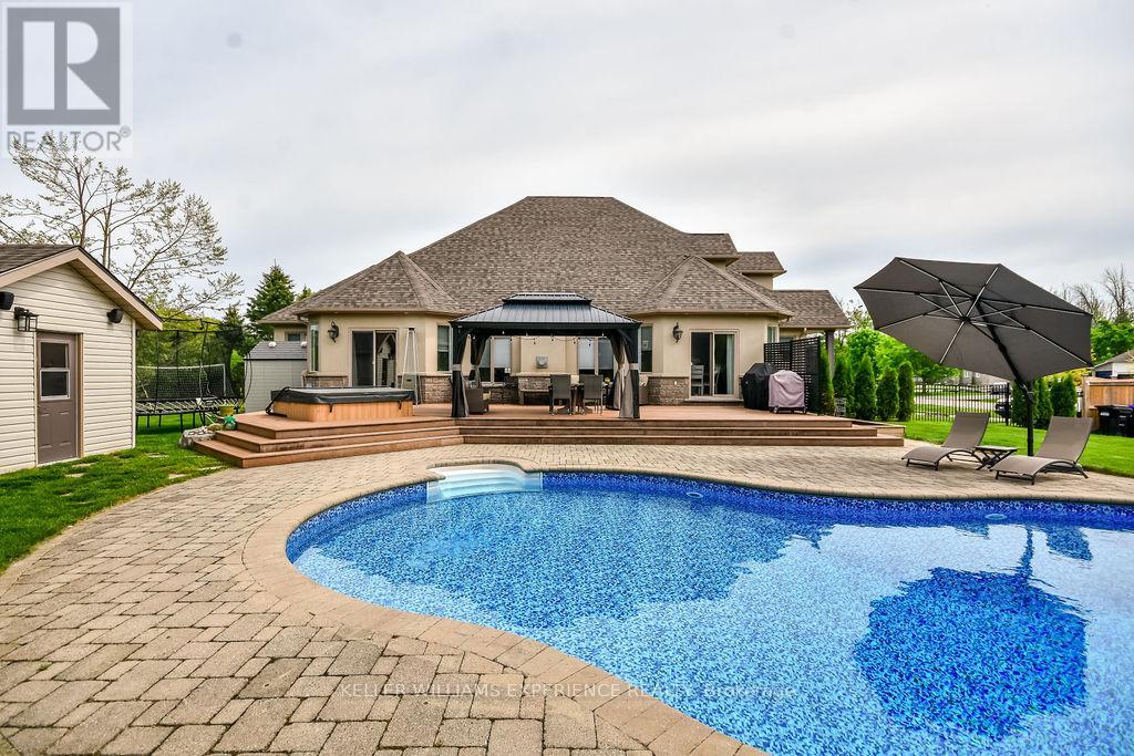 29 Basswood Circle, Oro-Medonte, Ontario  L0L 2L0 - Photo 39 - S12182555