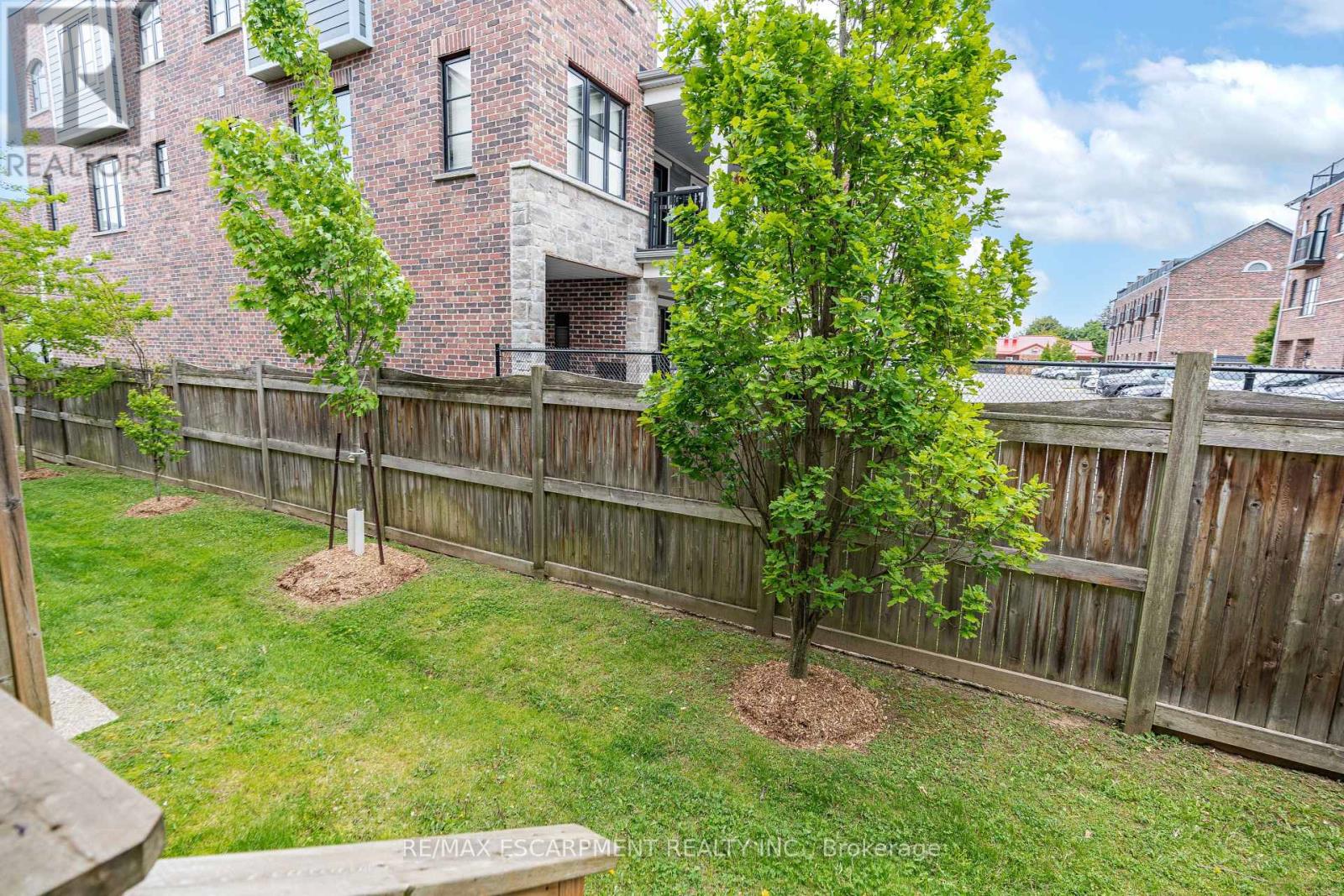 53 - 215 Dundas Street E, Hamilton, Ontario  L8B 0X1 - Photo 37 - X12182308