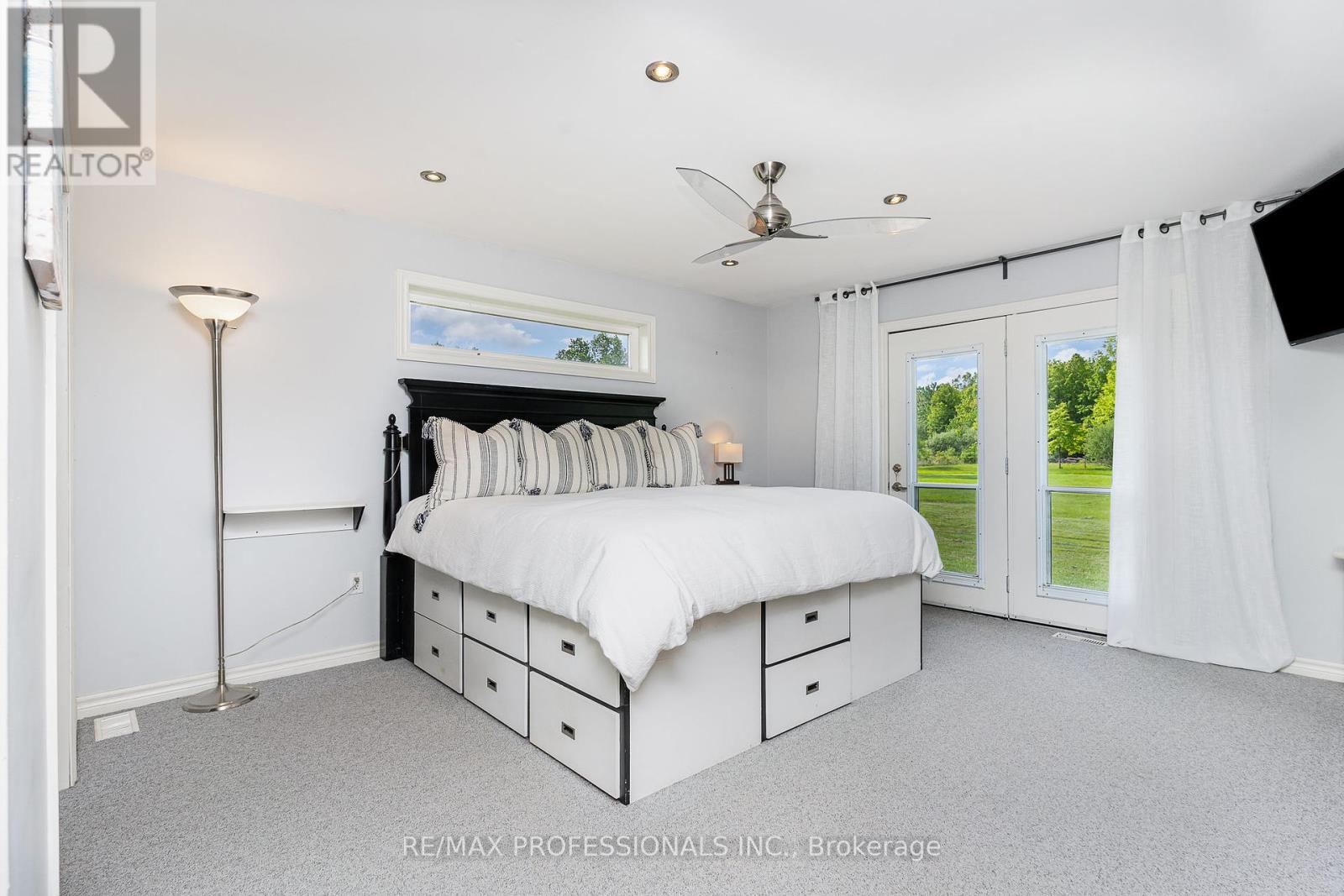 1961 Townline Road, Fort Erie, Ontario  L0S 1S0 - Photo 14 - X12182311