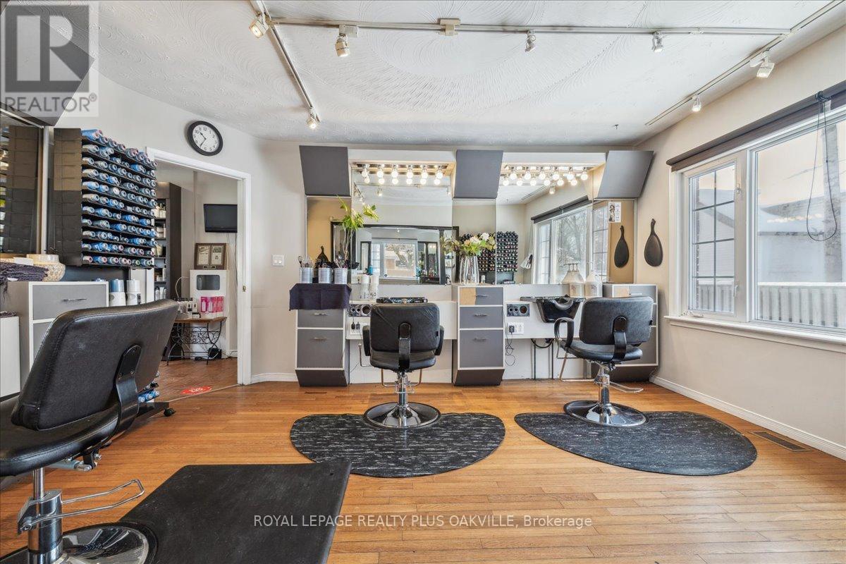 294 Dundas Street E, Hamilton (Waterdown), Ontario  L0R 2H0 - Photo 7 - X12182423