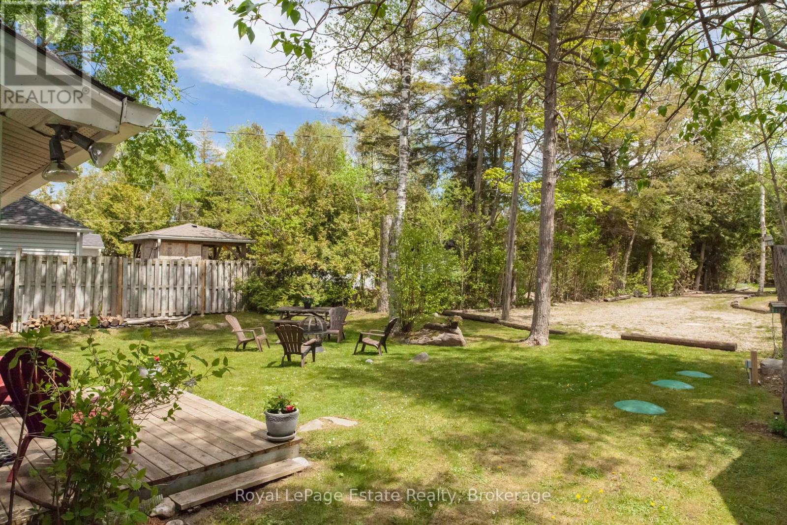 19 Ah Sineese Crescent W, Native Leased Lands, Ontario  N0H 2L0 - Photo 7 - X12069343