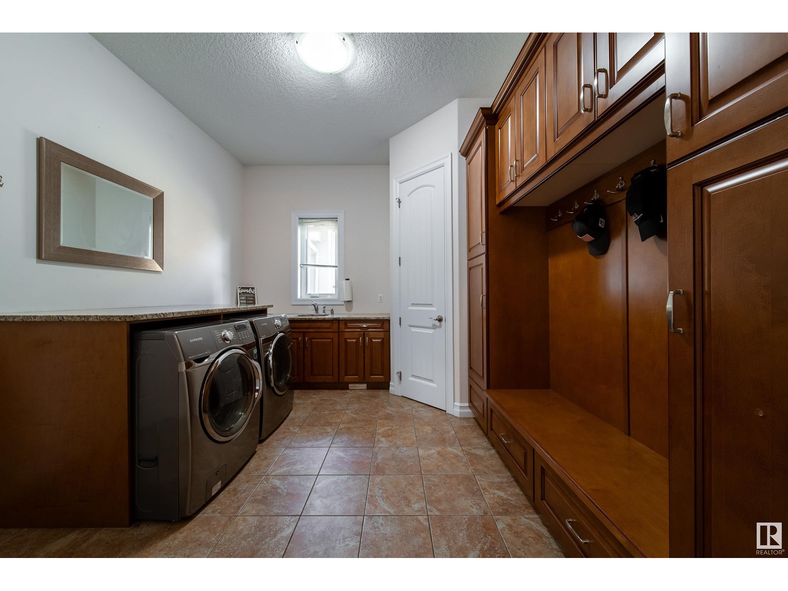 1190 Adamson Dr Sw, Edmonton, Alberta  T6W 0V4 - Photo 28 - E4439210