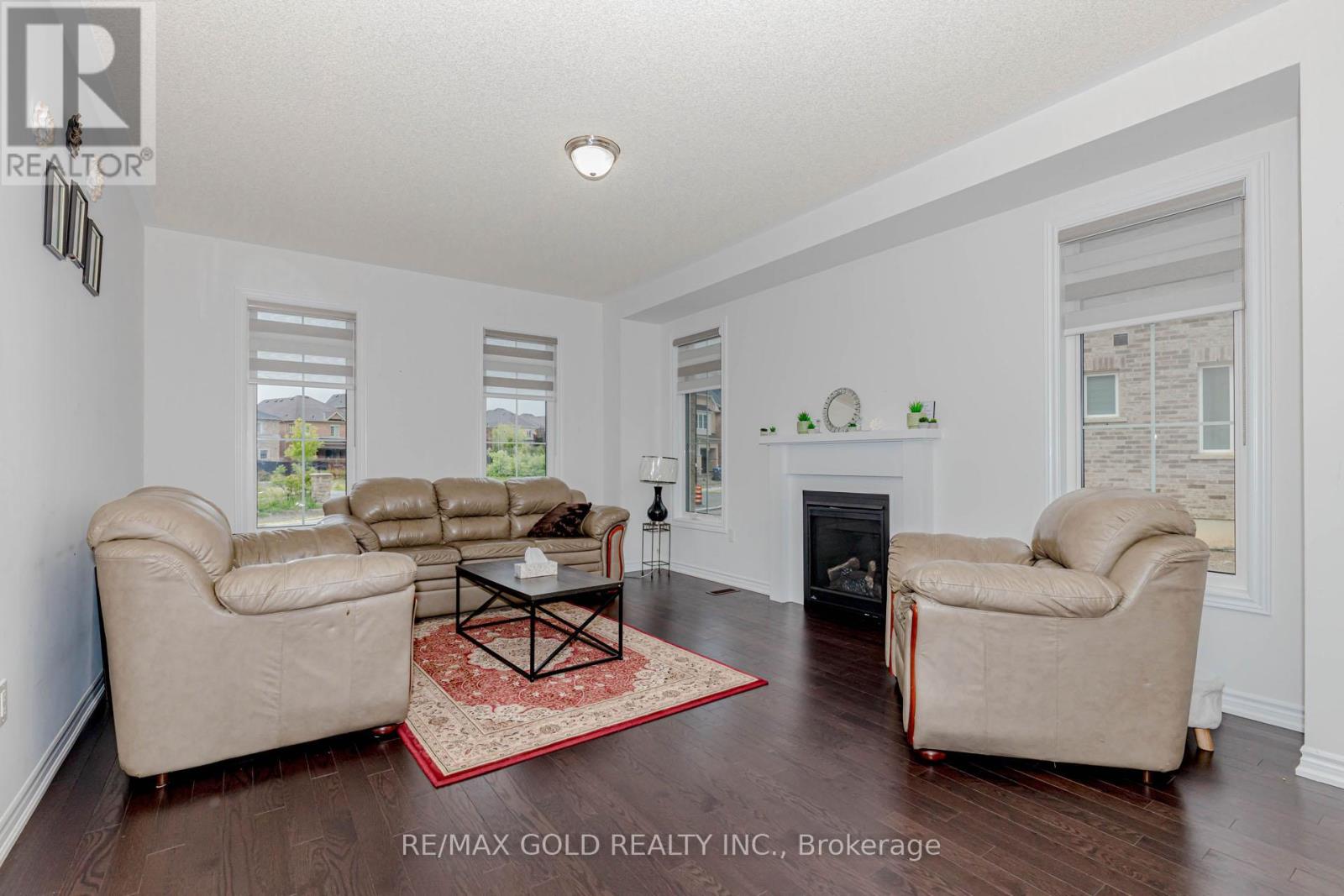 7 Portman Street, Caledon, Ontario  L7C 4G5 - Photo 23 - W12182492