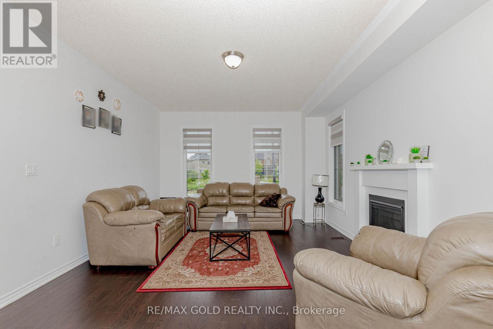 7 Portman Street, Caledon, Ontario  L7C 4G5 - Photo 24 - W12182492
