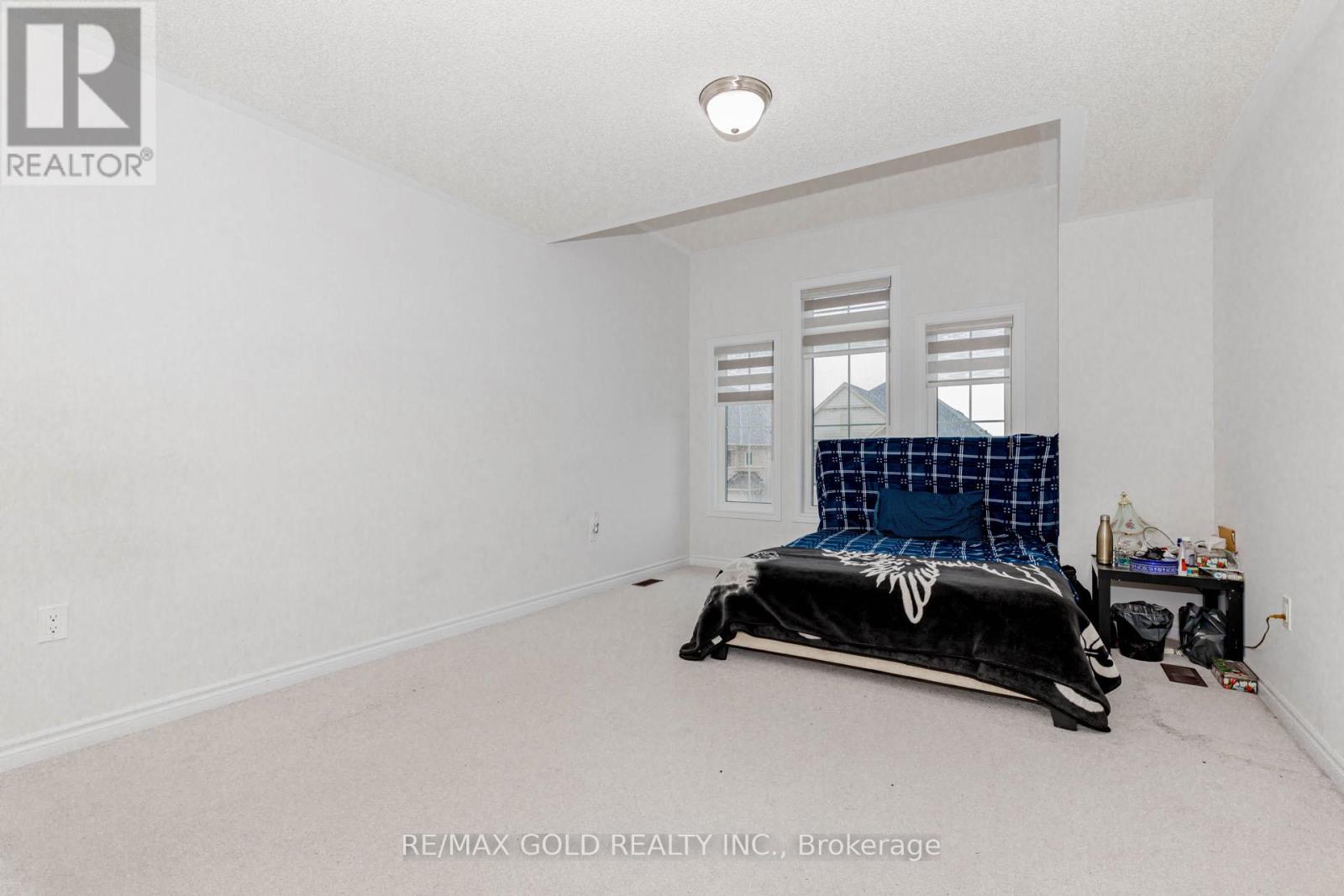 7 Portman Street, Caledon, Ontario  L7C 4G5 - Photo 42 - W12182492