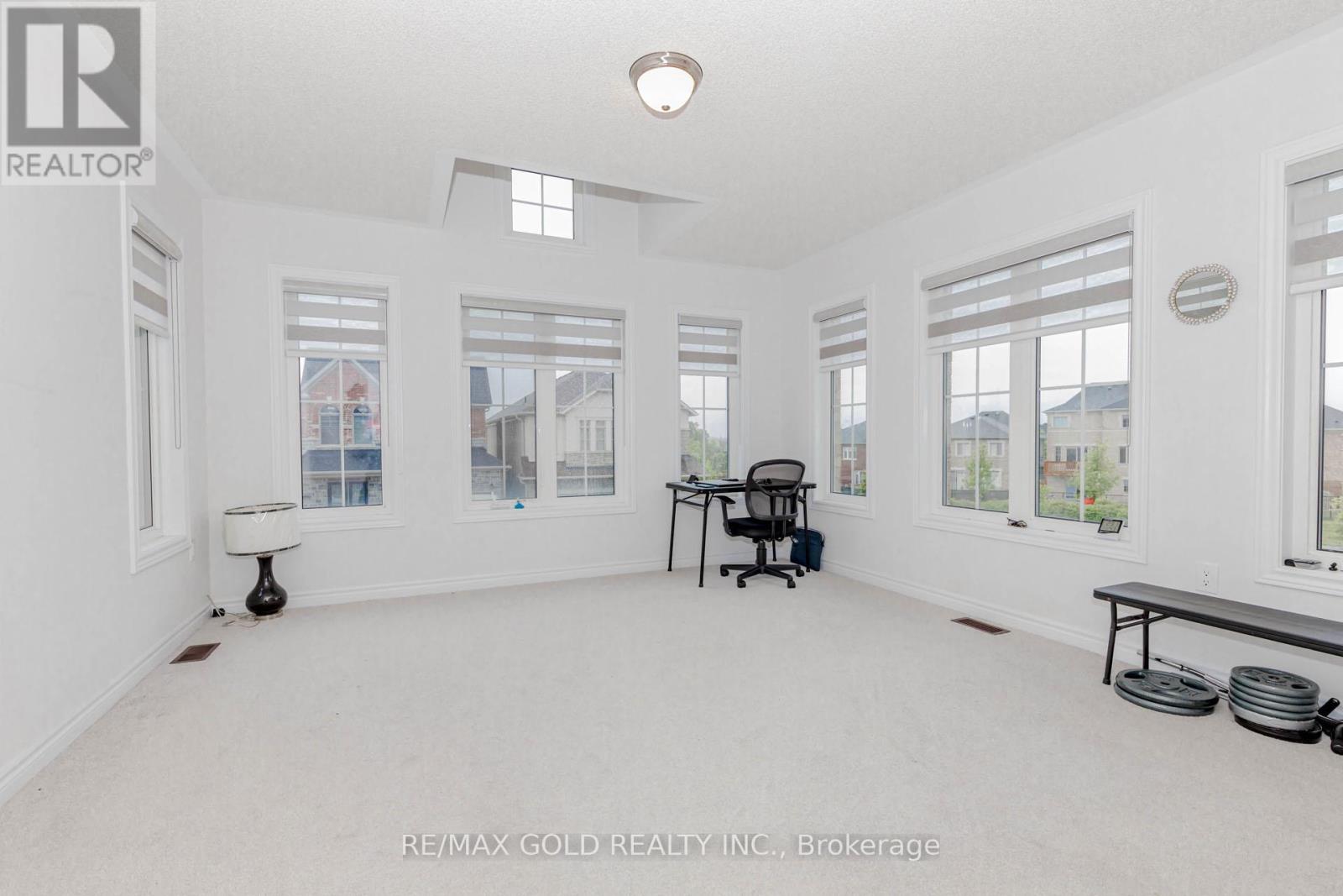 7 Portman Street, Caledon, Ontario  L7C 4G5 - Photo 46 - W12182492