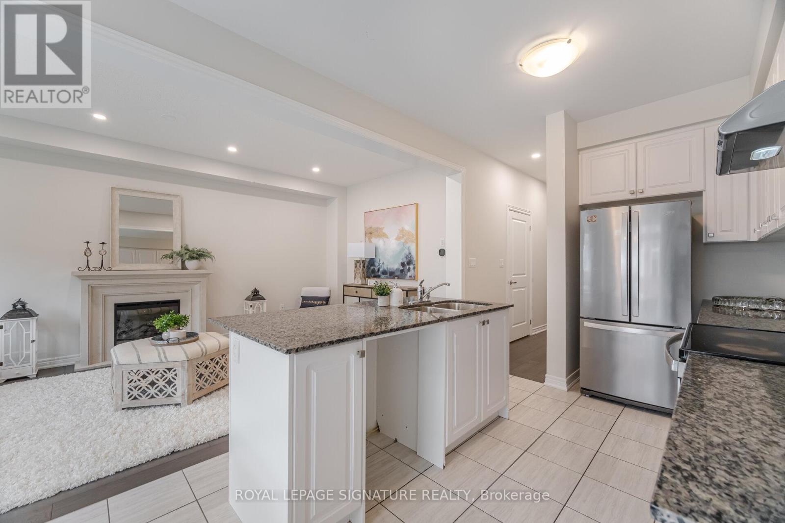 24 Brent Stephens Way, Brampton (Northwest Brampton), Ontario  L7A 0C3 - Photo 7 - W12182517