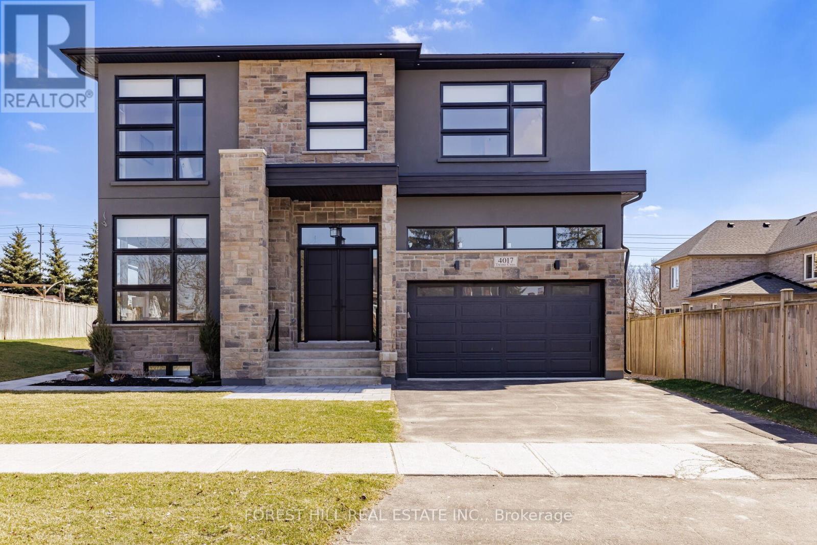 4017 Twine Crescent, Mississauga, Ontario  L4Z 1E8 - Photo 2 - W12182549