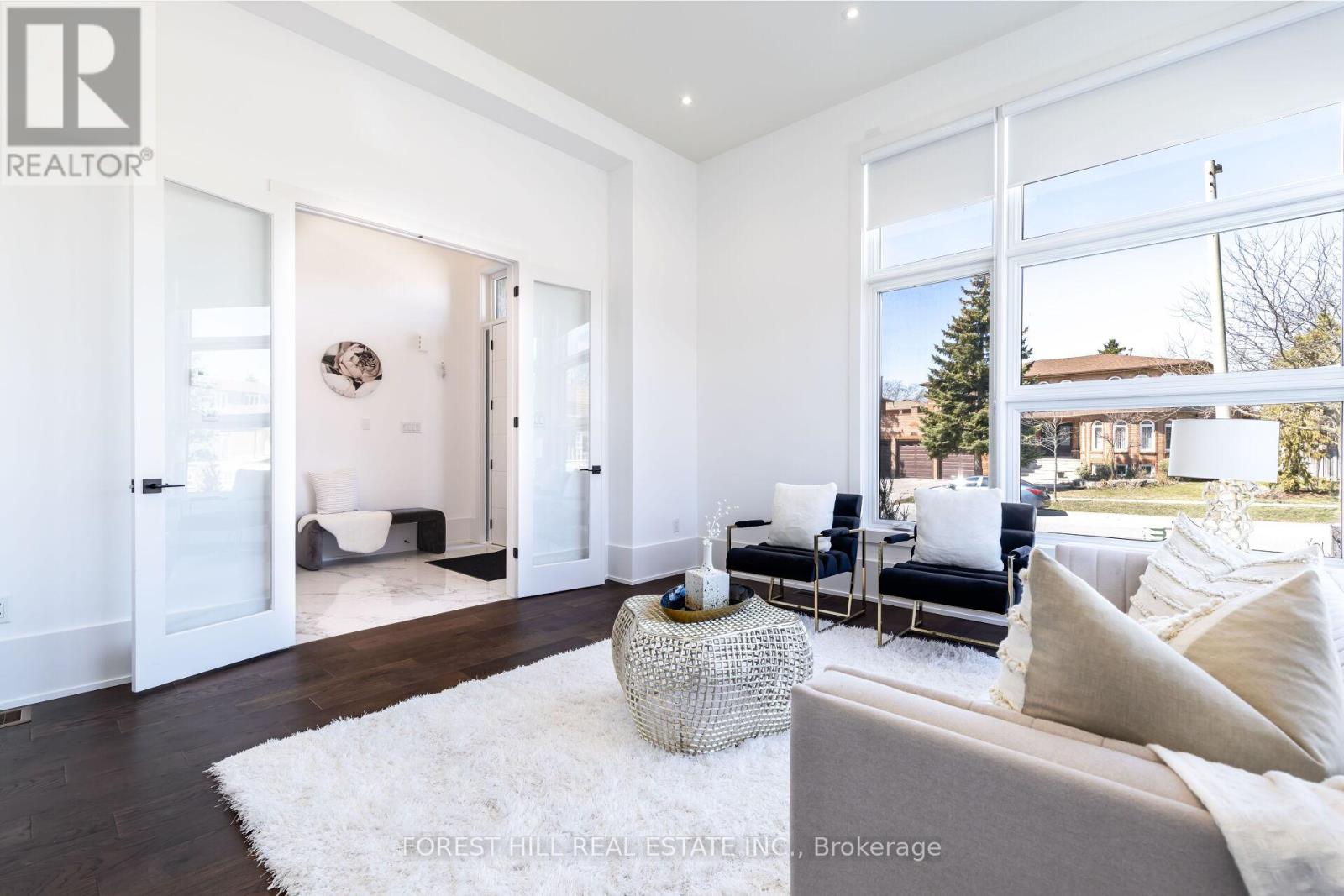 4017 Twine Crescent, Mississauga, Ontario  L4Z 1E8 - Photo 6 - W12182549