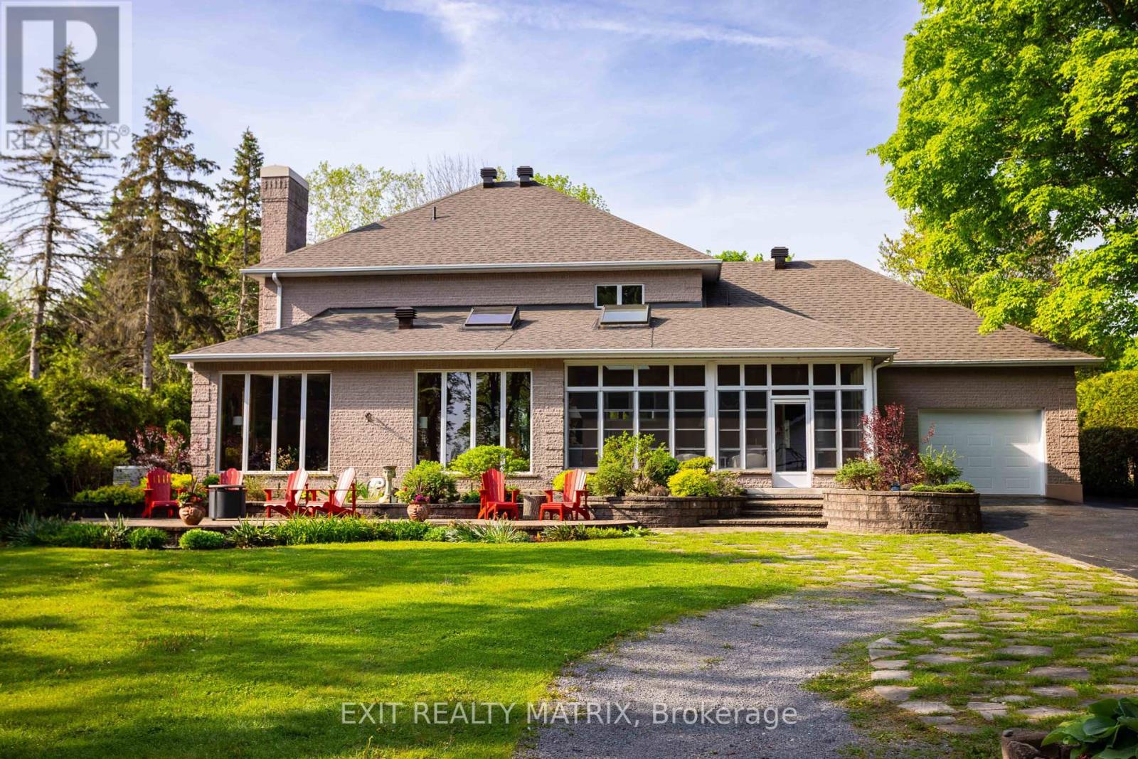 2845 Front Road, Champlain, Ontario  K6A 2R2 - Photo 1 - X9523580