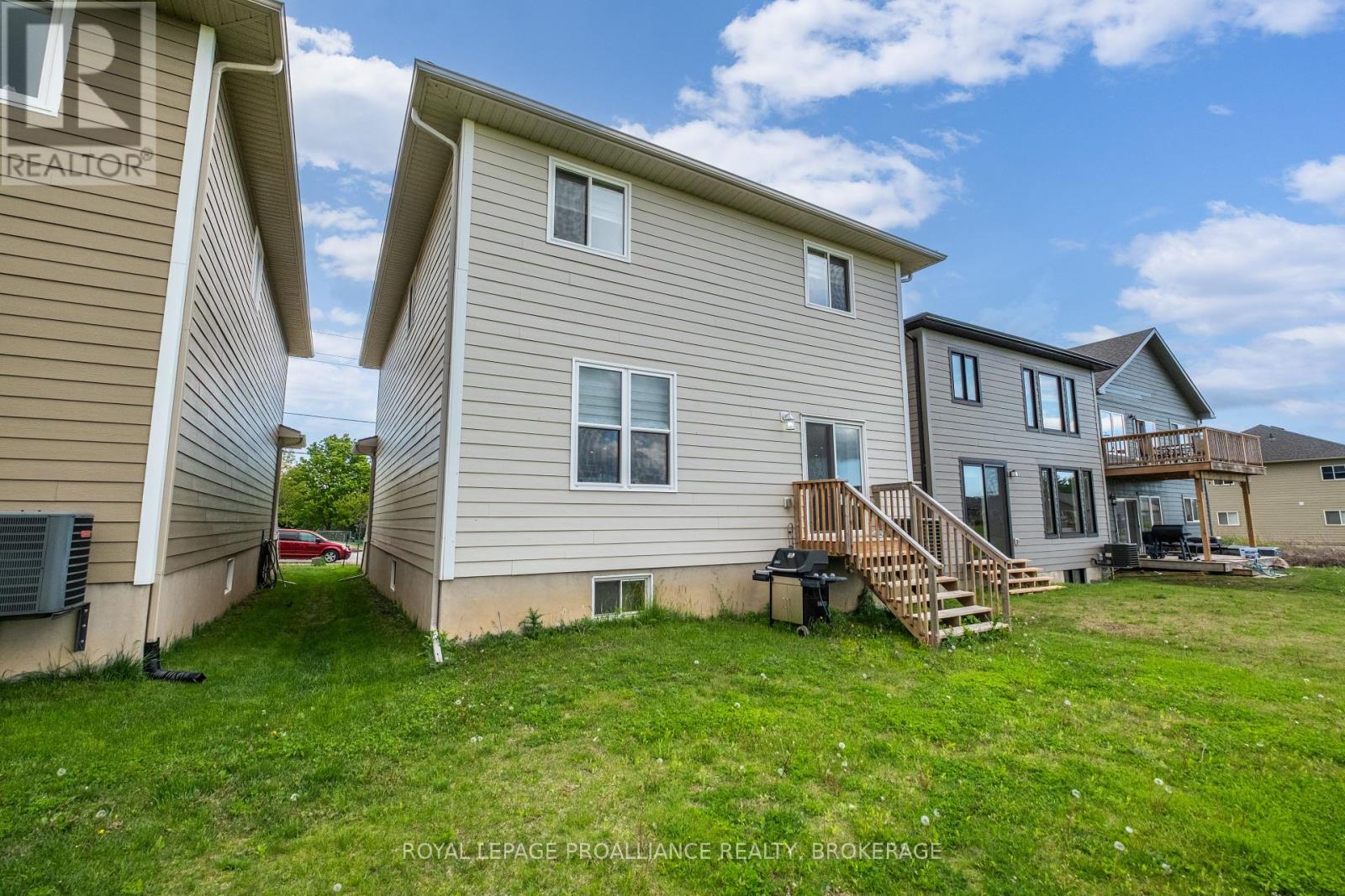 16 Park Crescent, Loyalist (Amherstview), Ontario  K7N 0C2 - Photo 33 - X12182721