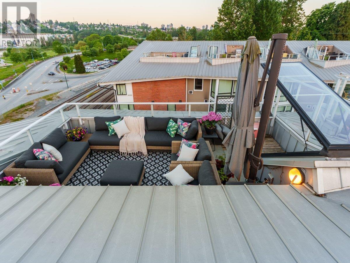 2951 Wall Street, Vancouver, British Columbia  V5K 0A6 - Photo 5 - R3007105