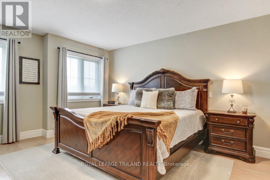 192 Foxborough Place, Thames Centre, Ontario  N0M 2P0 - Photo 22 - X12182650