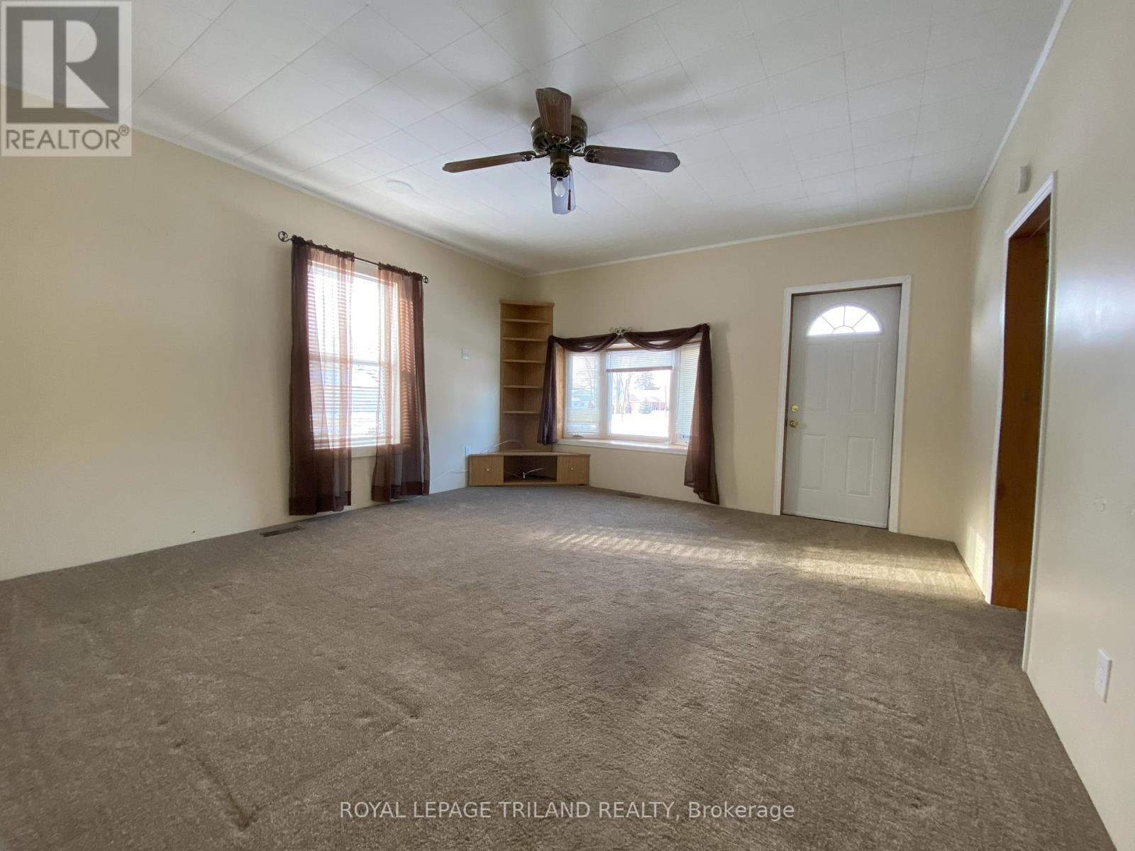Photo 3 of 28 for 81 Mill Street