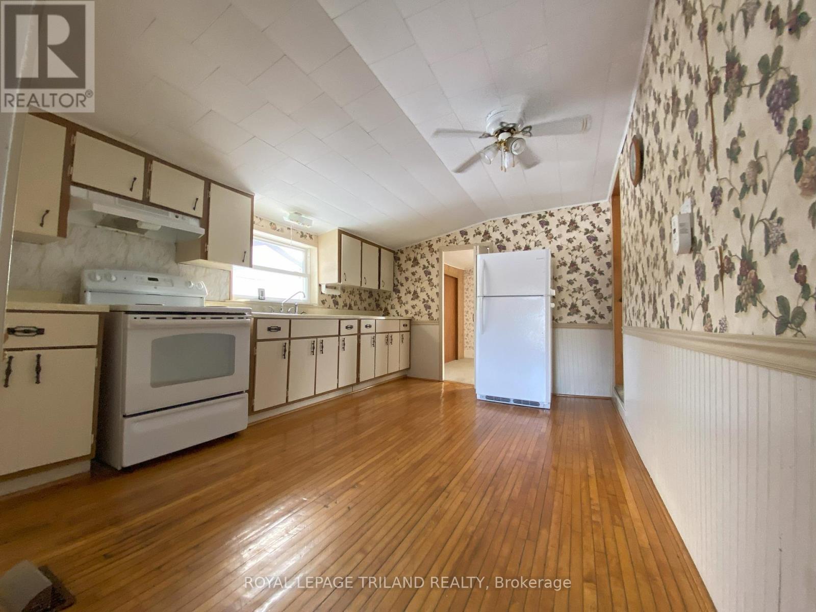 Photo 7 of 28 for 81 Mill Street