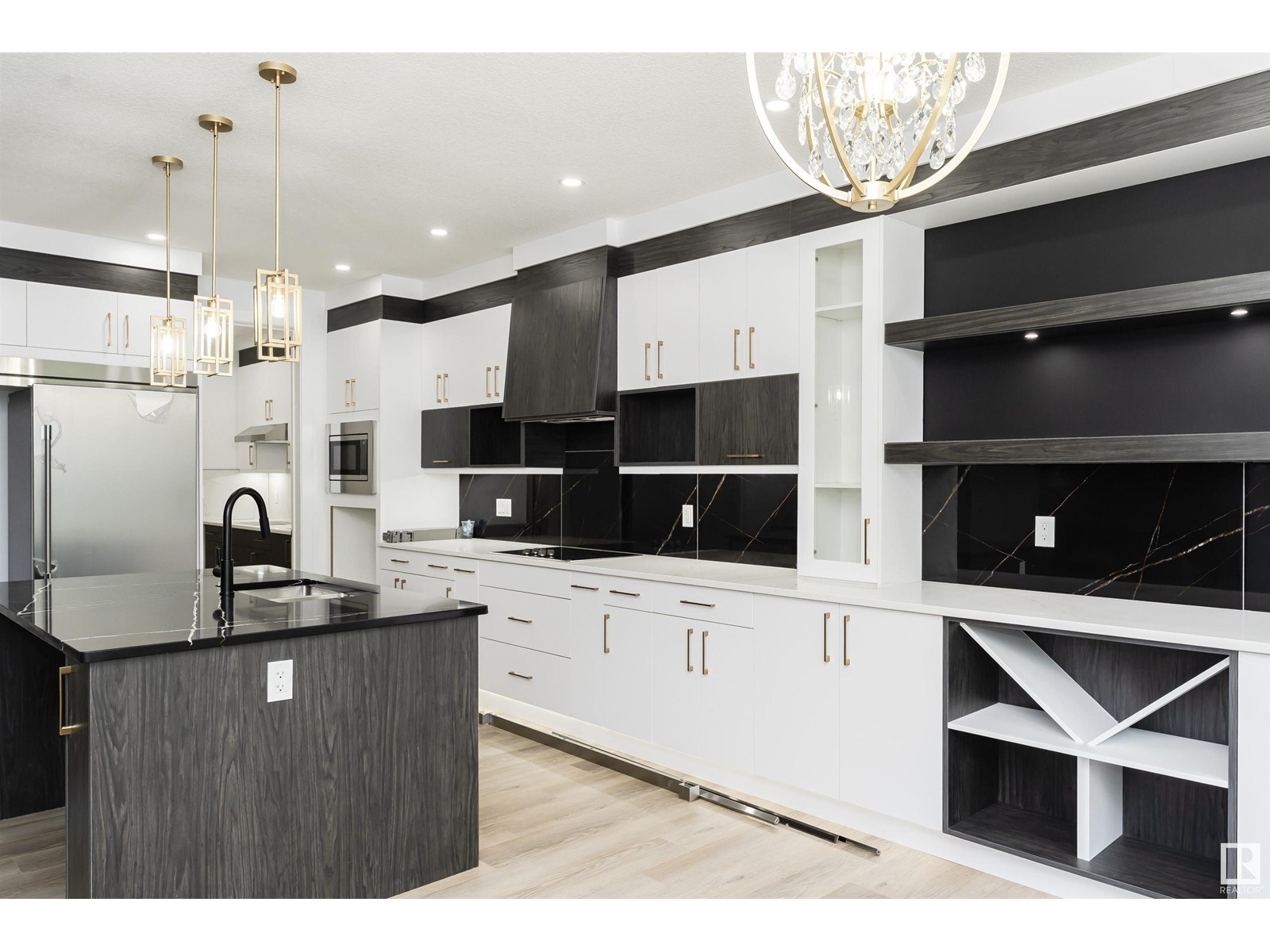 1591 Esaiw Place Nw Nw, Edmonton, Alberta  T6M 0E5 - Photo 9 - E4439214