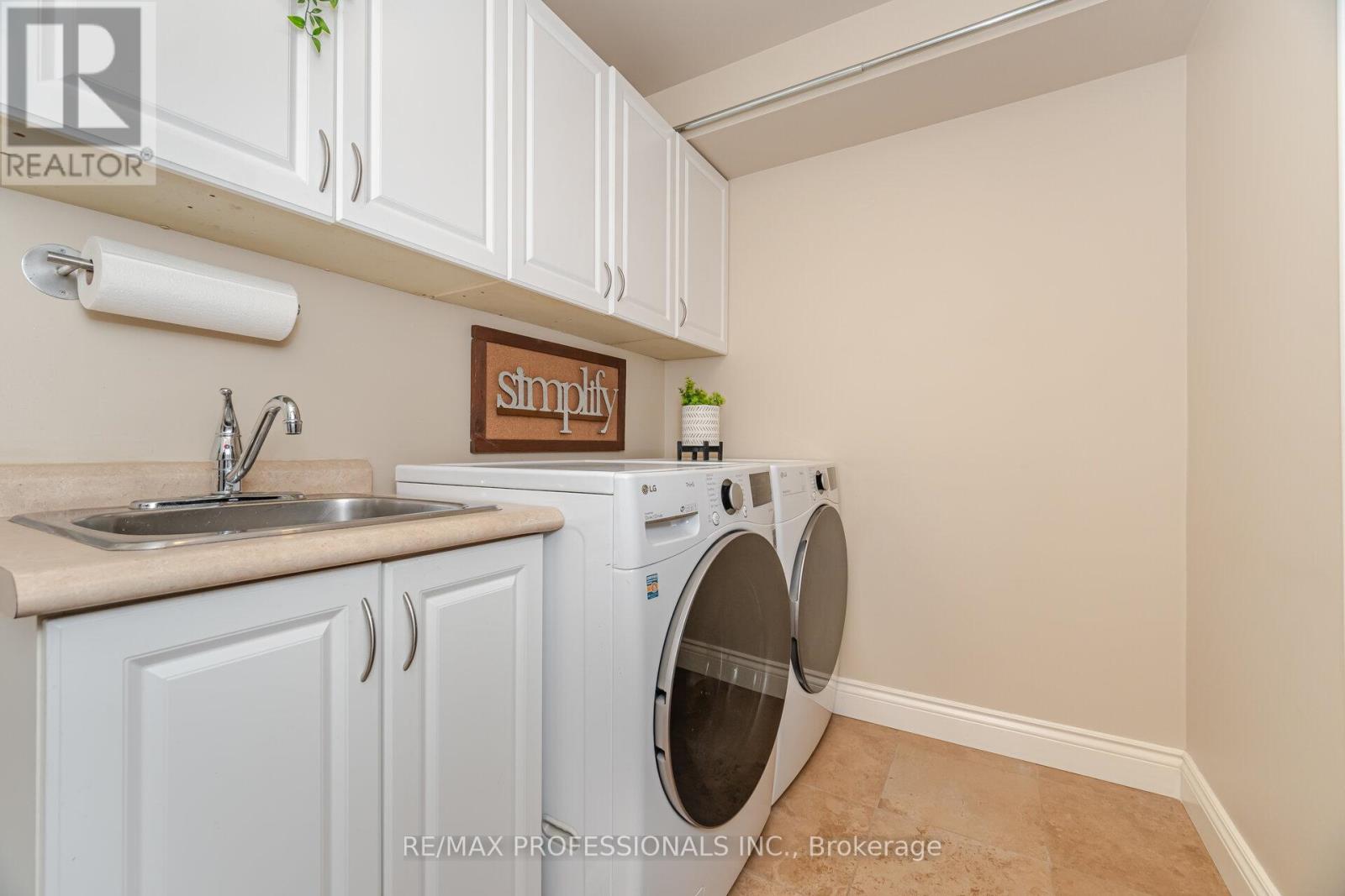 70 Kenpark Avenue, Brampton, Ontario  L6Z 3K4 - Photo 22 - W12176088