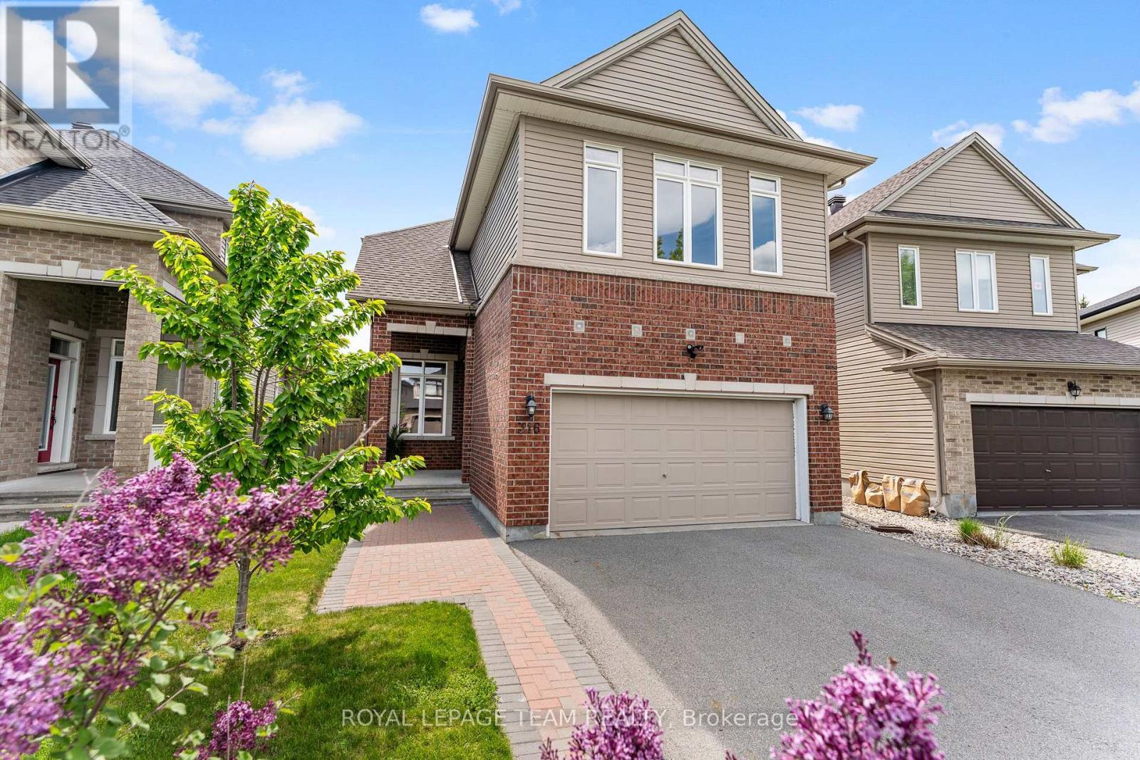 316 SUGAR PINE CRESCENT, Ottawa, Ontario