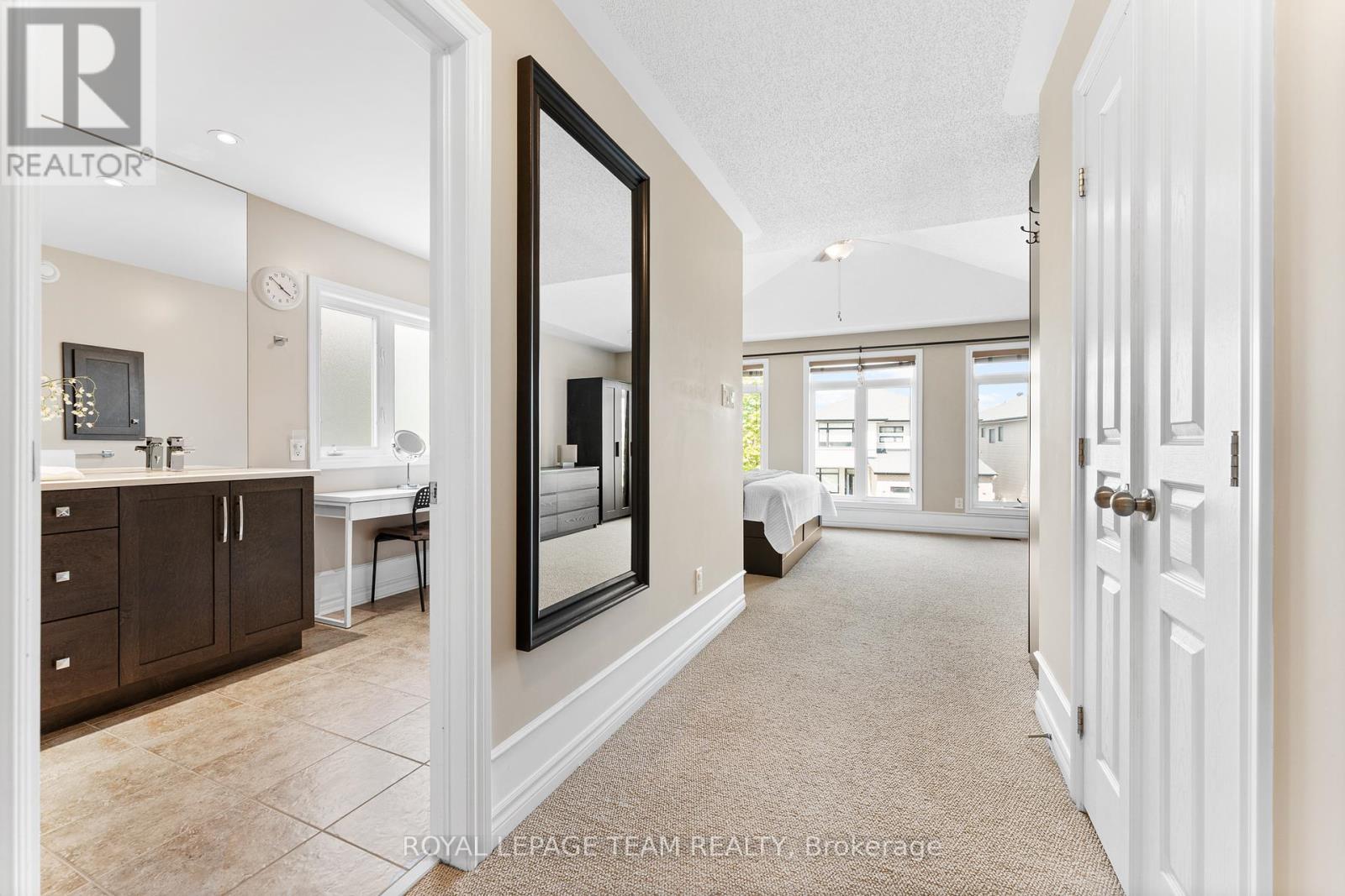 316 Sugar Pine Crescent, Ottawa, Ontario  K2M 0B1 - Photo 24 - X12182675