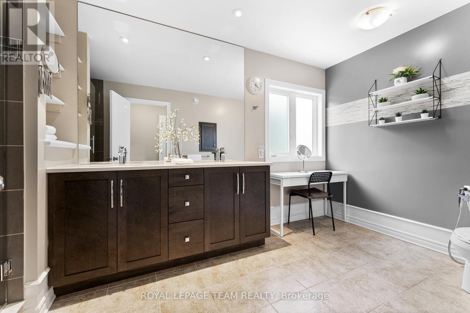 316 Sugar Pine Crescent, Ottawa, Ontario  K2M 0B1 - Photo 27 - X12182675